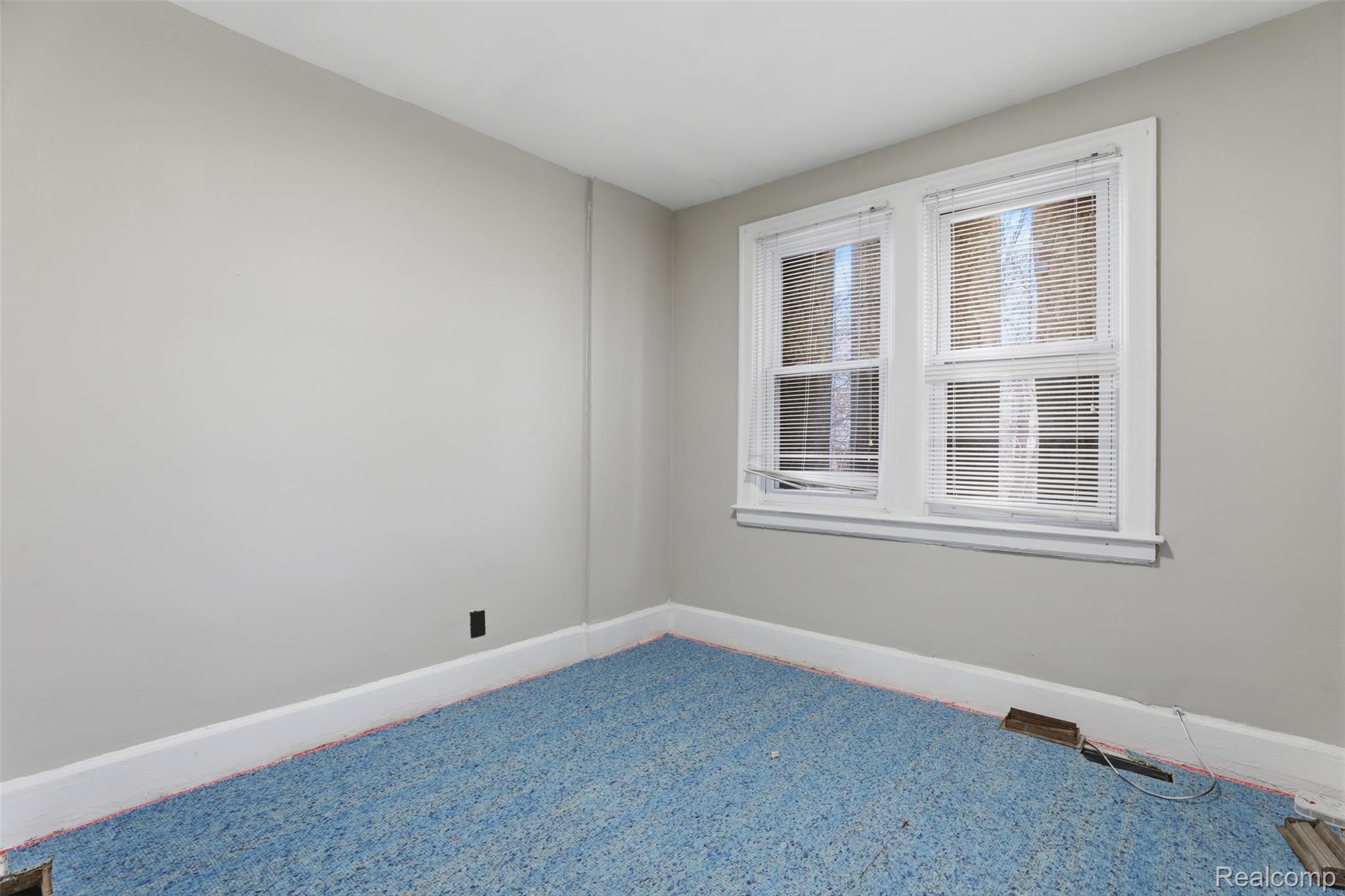 16188 Lawton Street Property Photo 11
