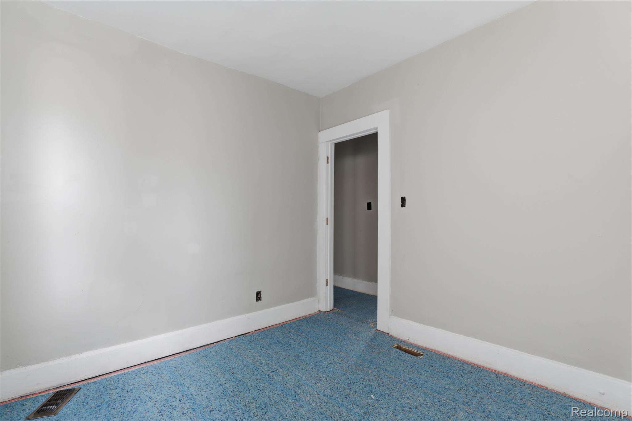 16188 Lawton Street Property Photo 14