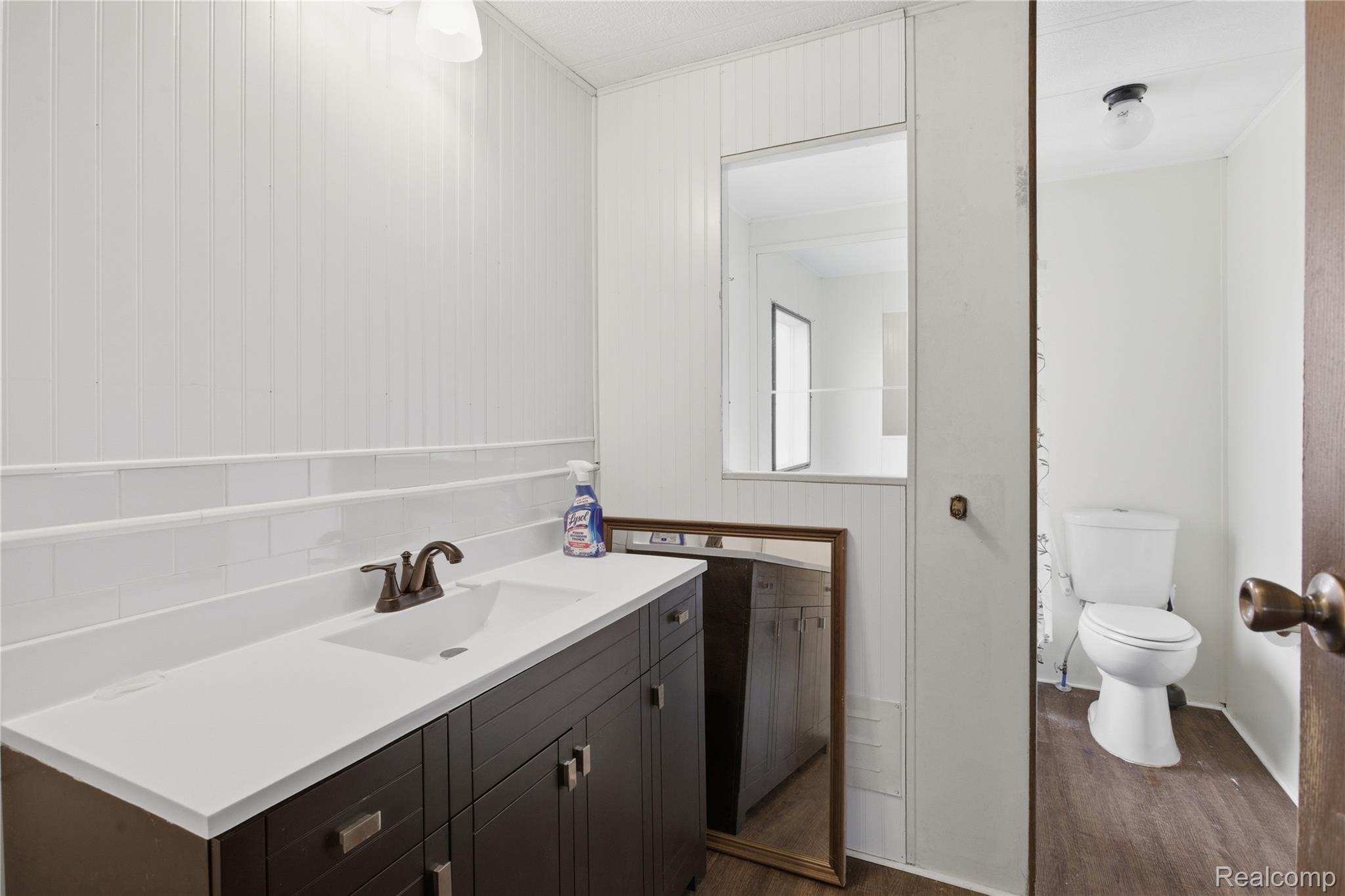 25716 Jackson St Property Photo 20