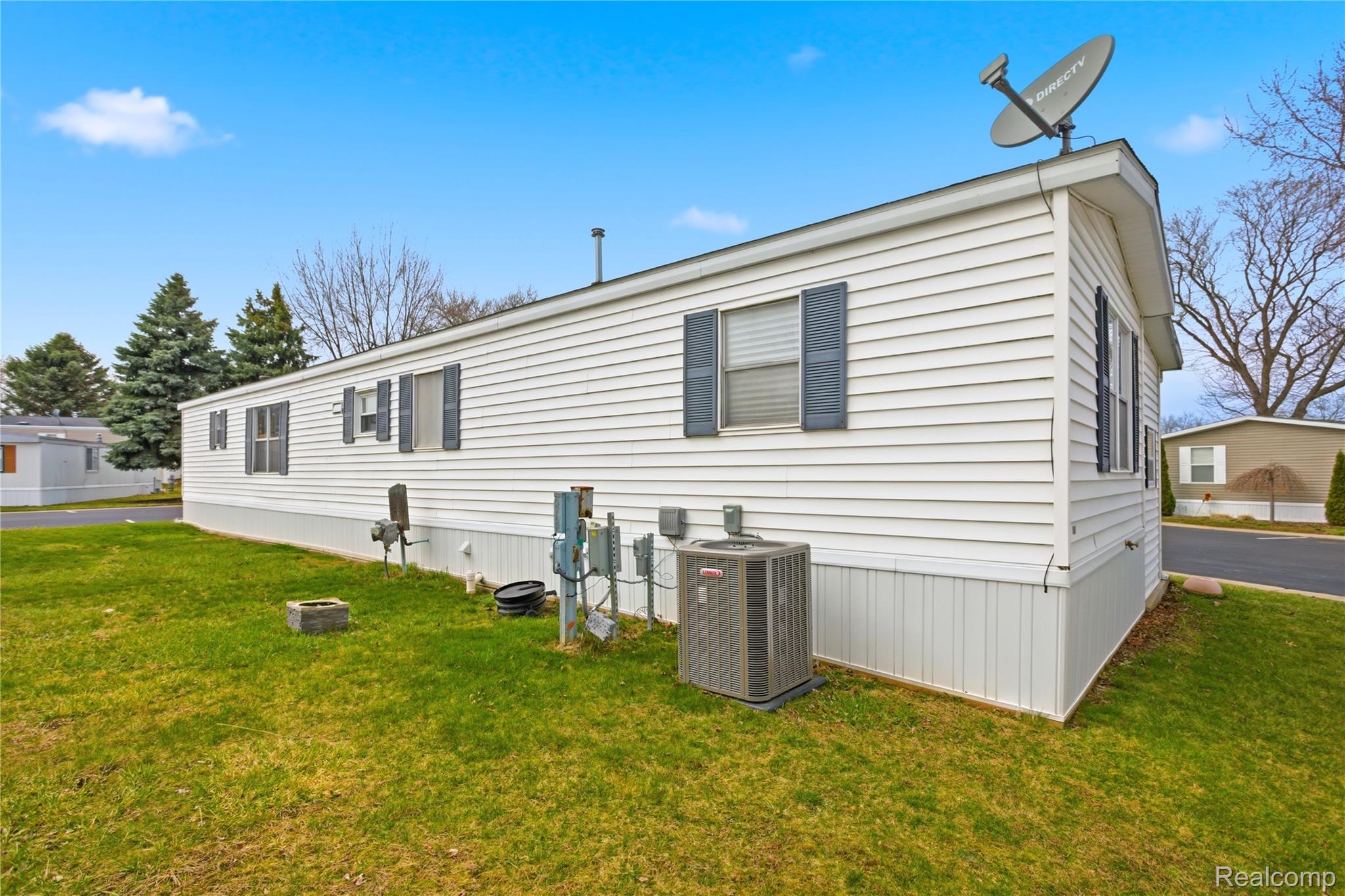 25716 Jackson St Property Photo 30