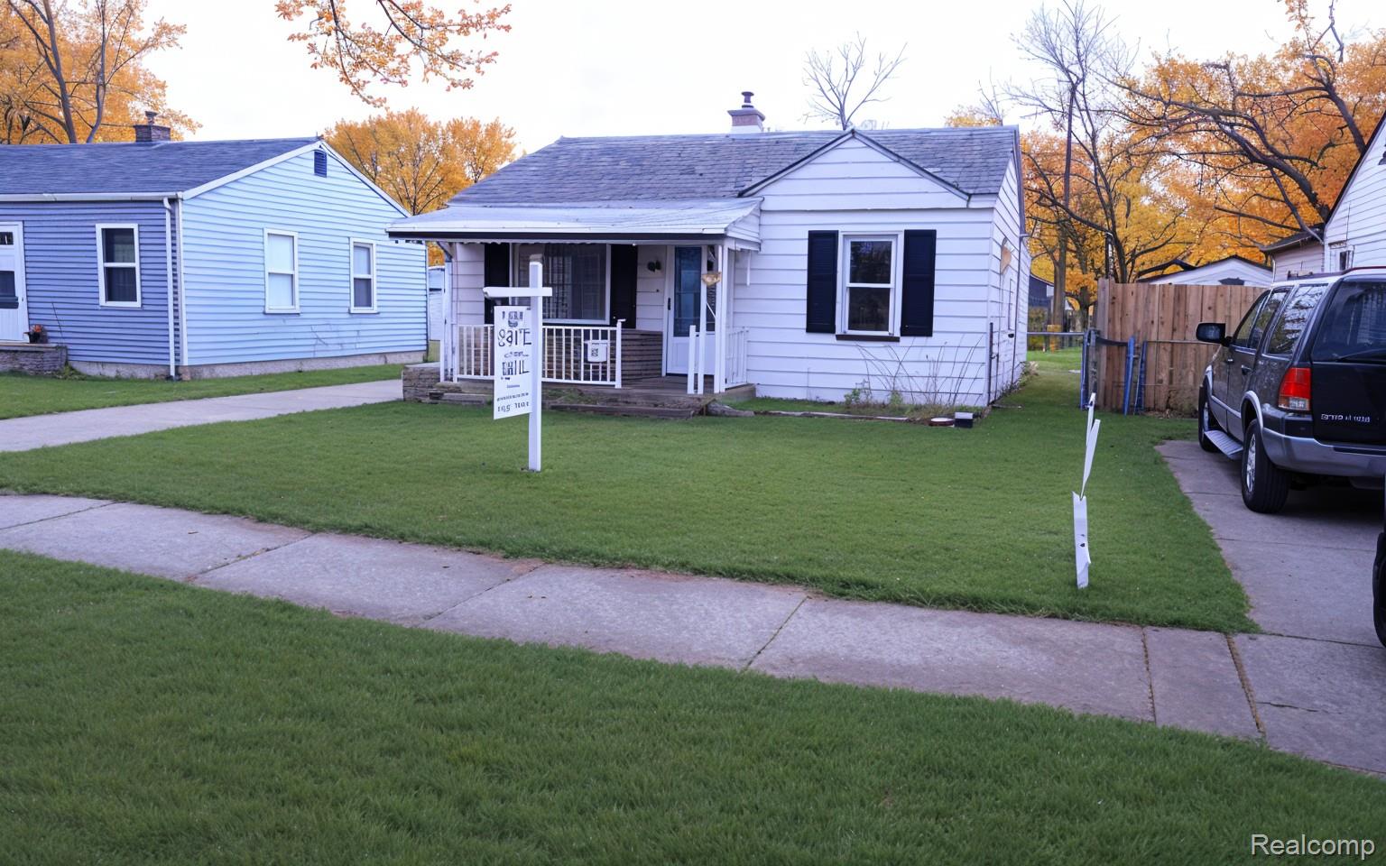 6430 Banner Street Property Photo 1