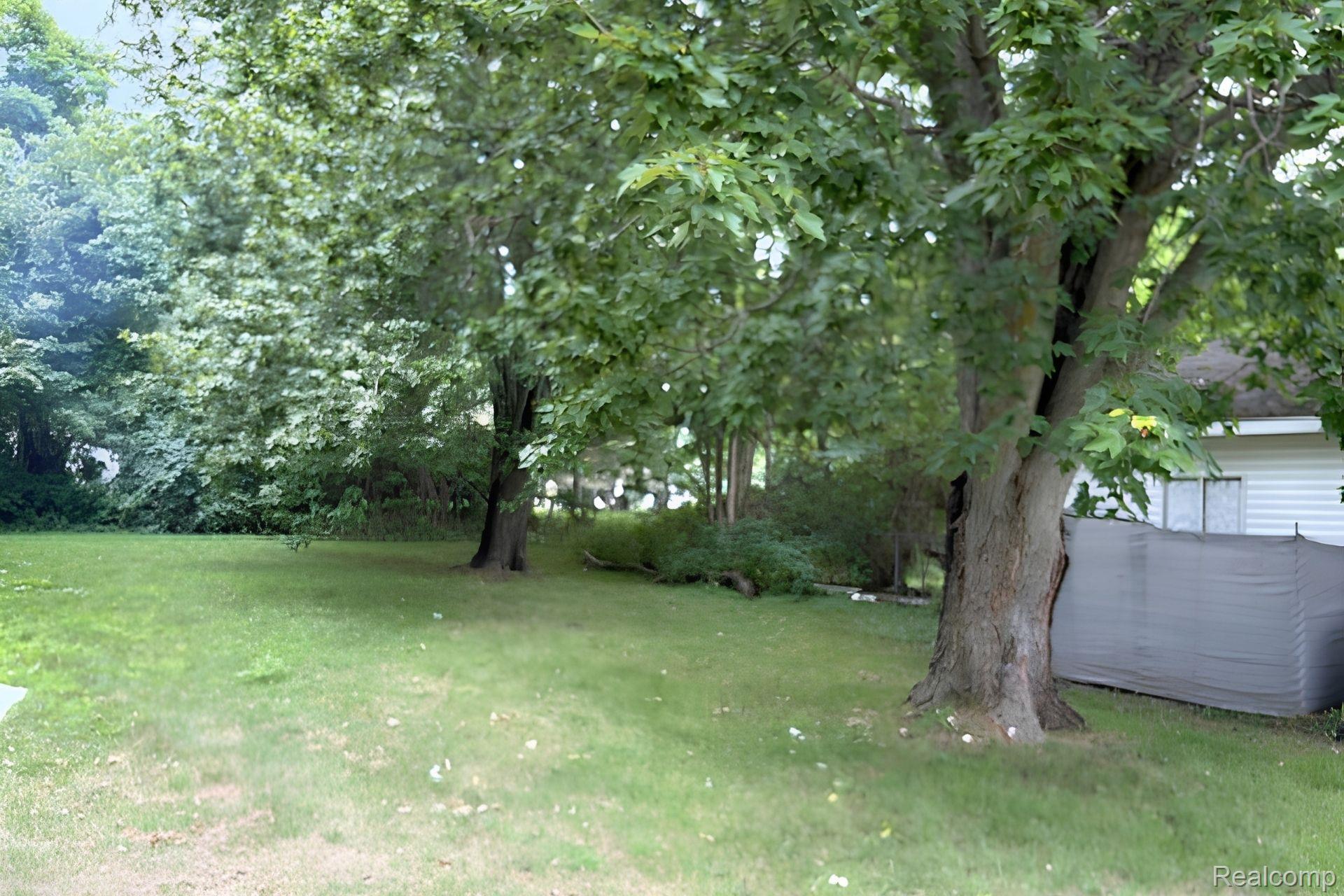7189 Lakeshore Road Property Photo 5