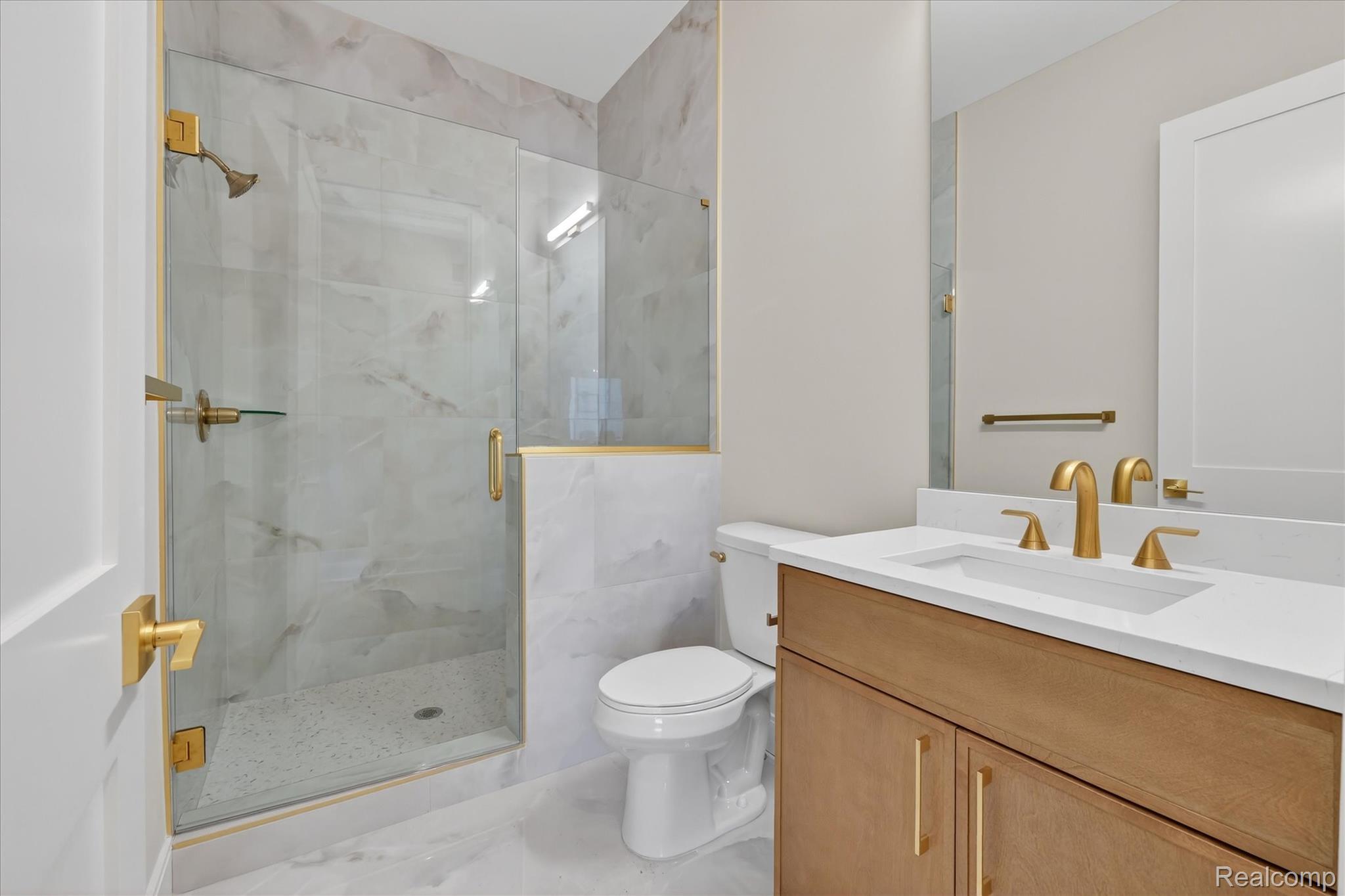 546 Maplehill Road Property Photo 18