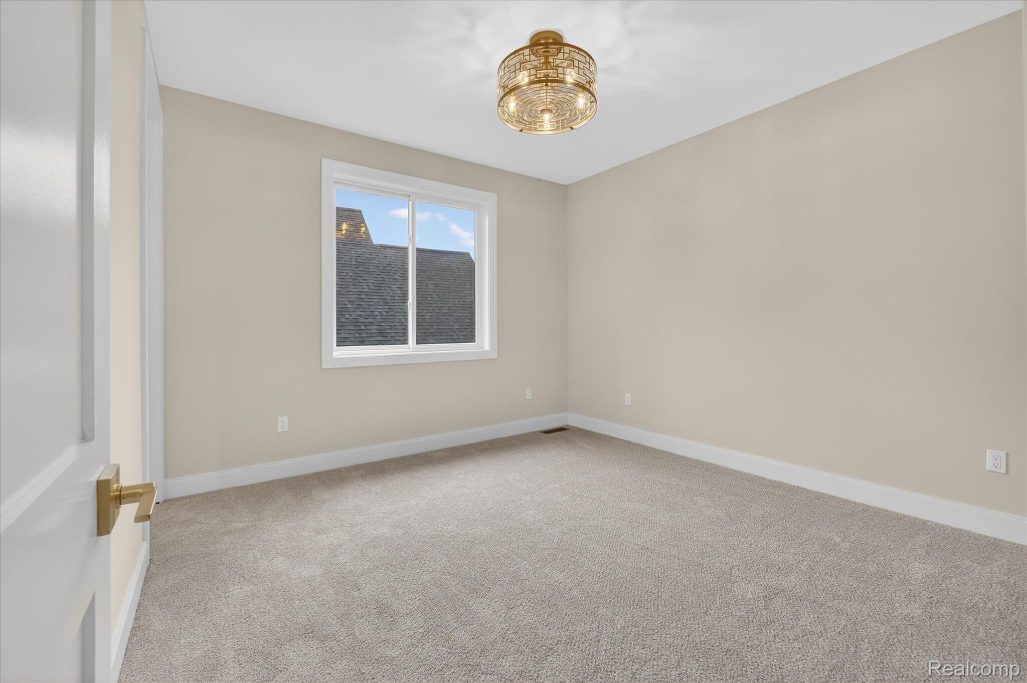 546 Maplehill Road Property Photo 29