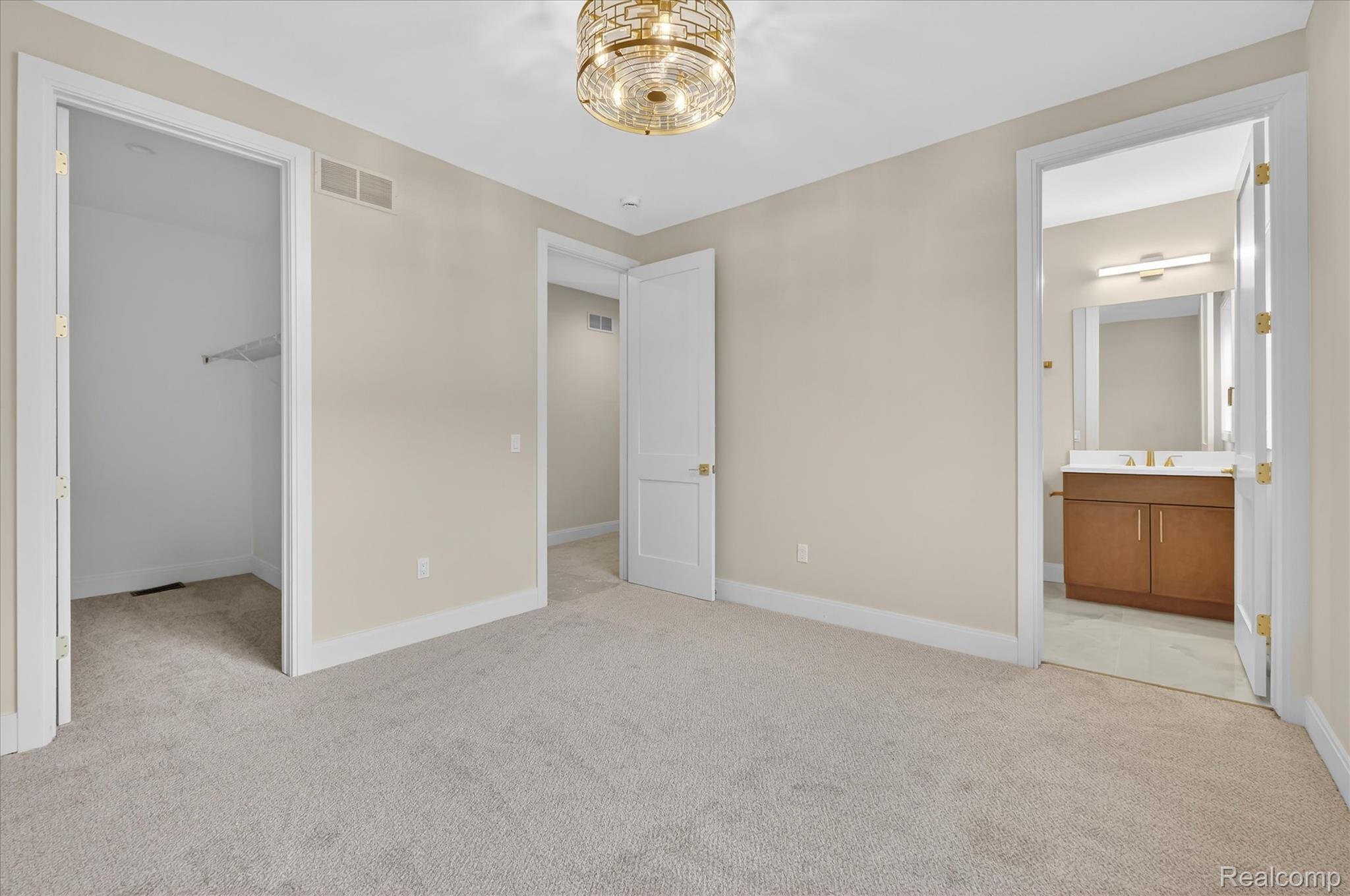 546 Maplehill Road Property Photo 30