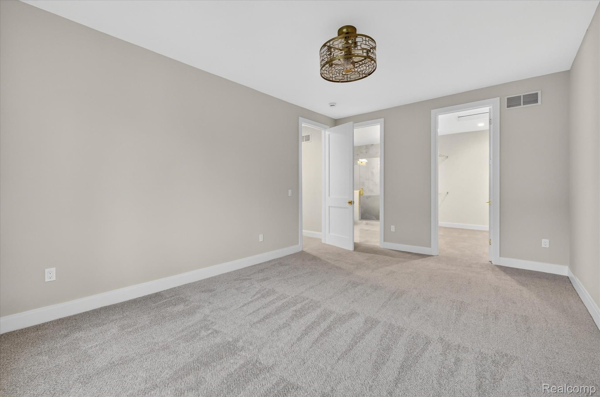 546 Maplehill Road Property Photo 33