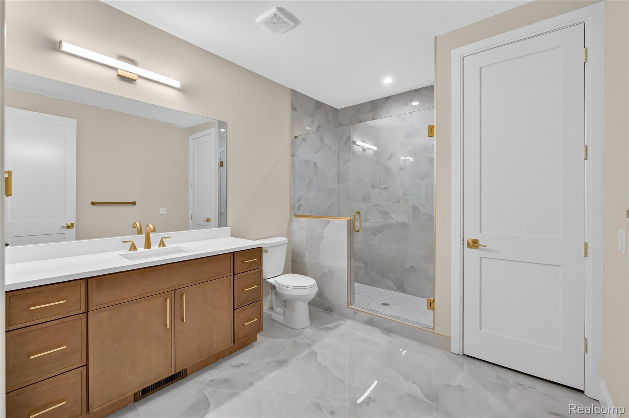546 Maplehill Road Property Photo 34