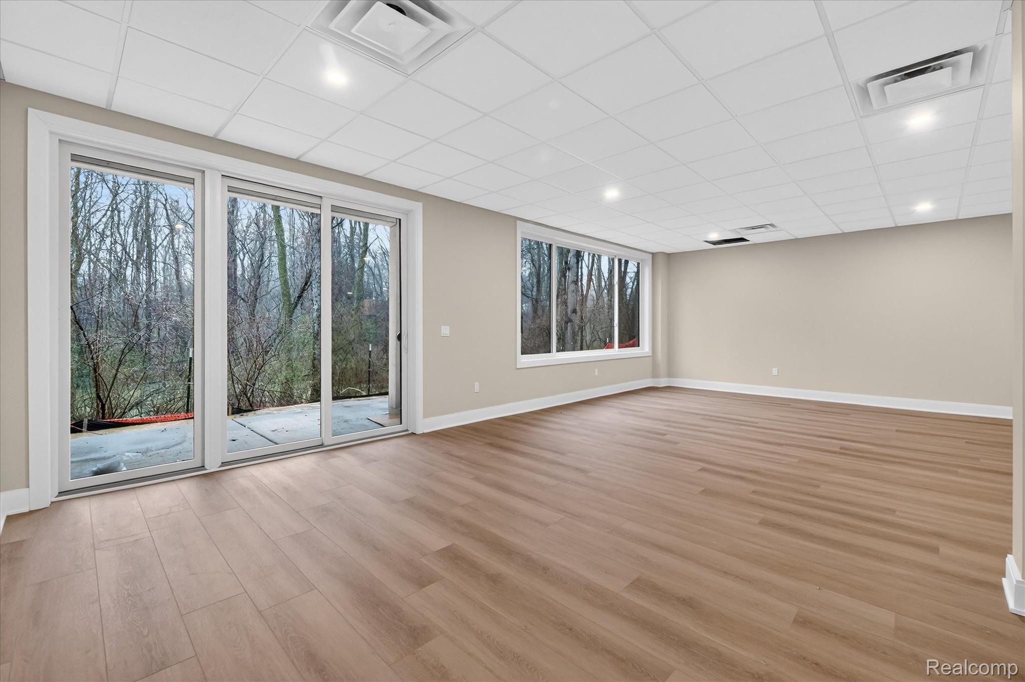 546 Maplehill Road Property Photo 41