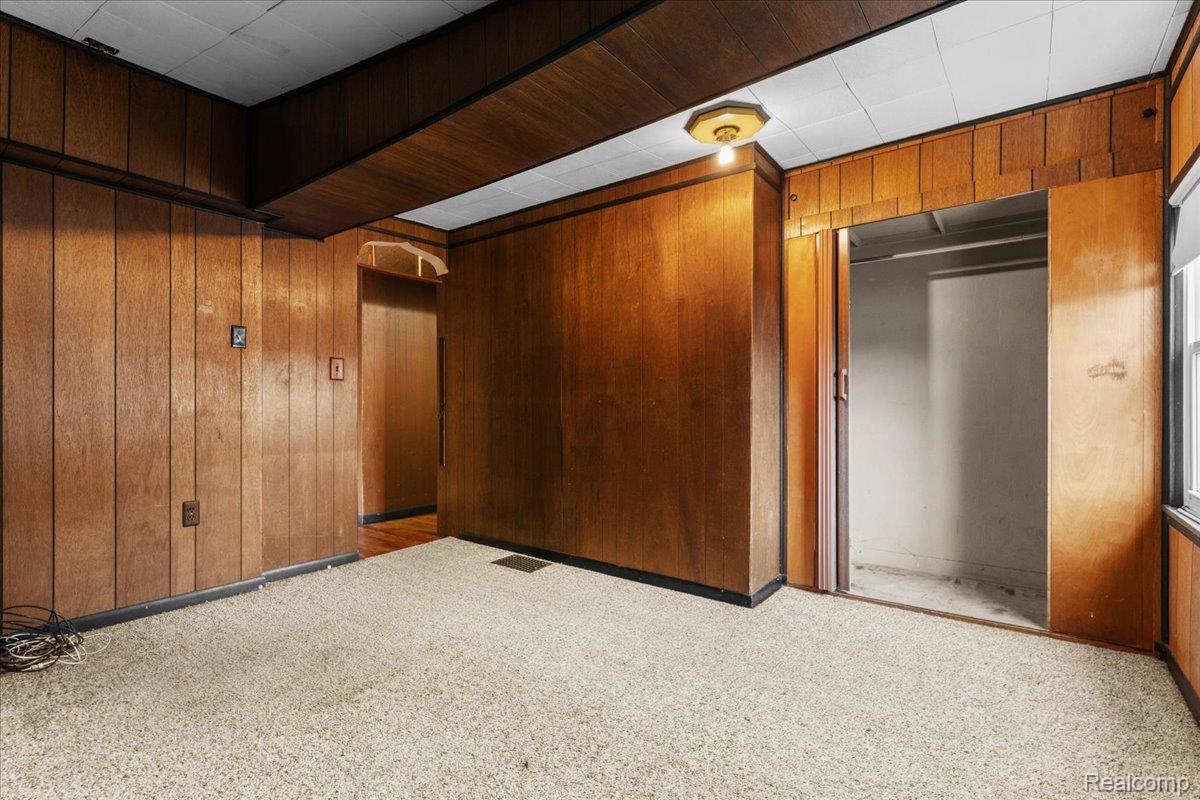 133 Oak Street Property Photo 19