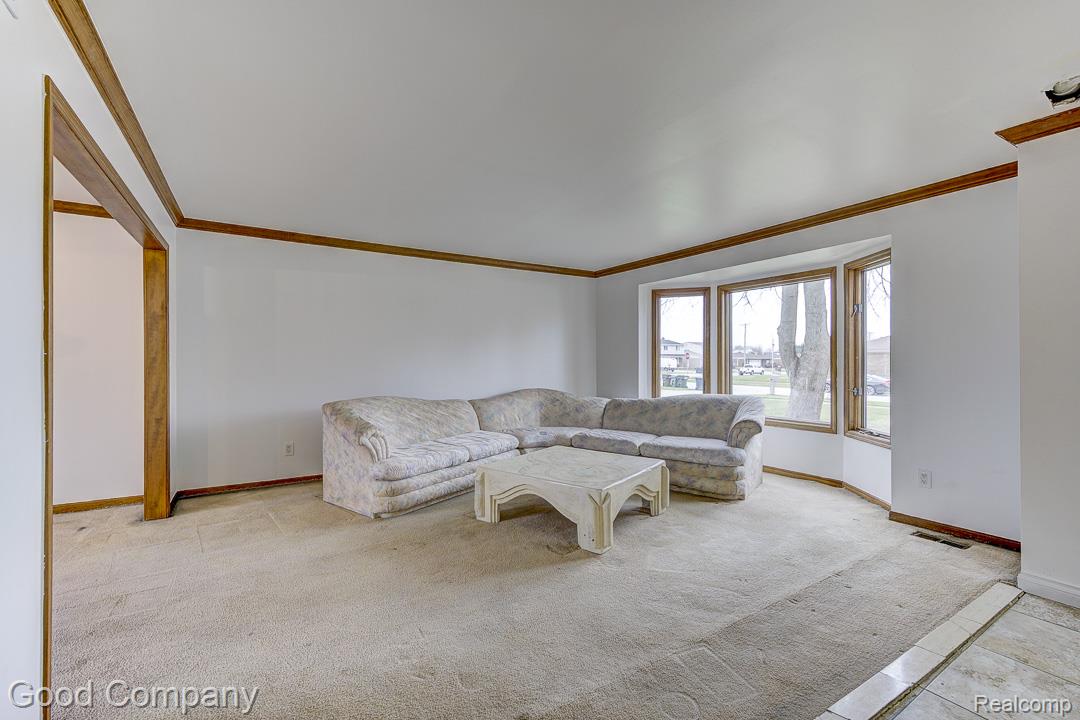 38092 Westchester Road Property Photo 9