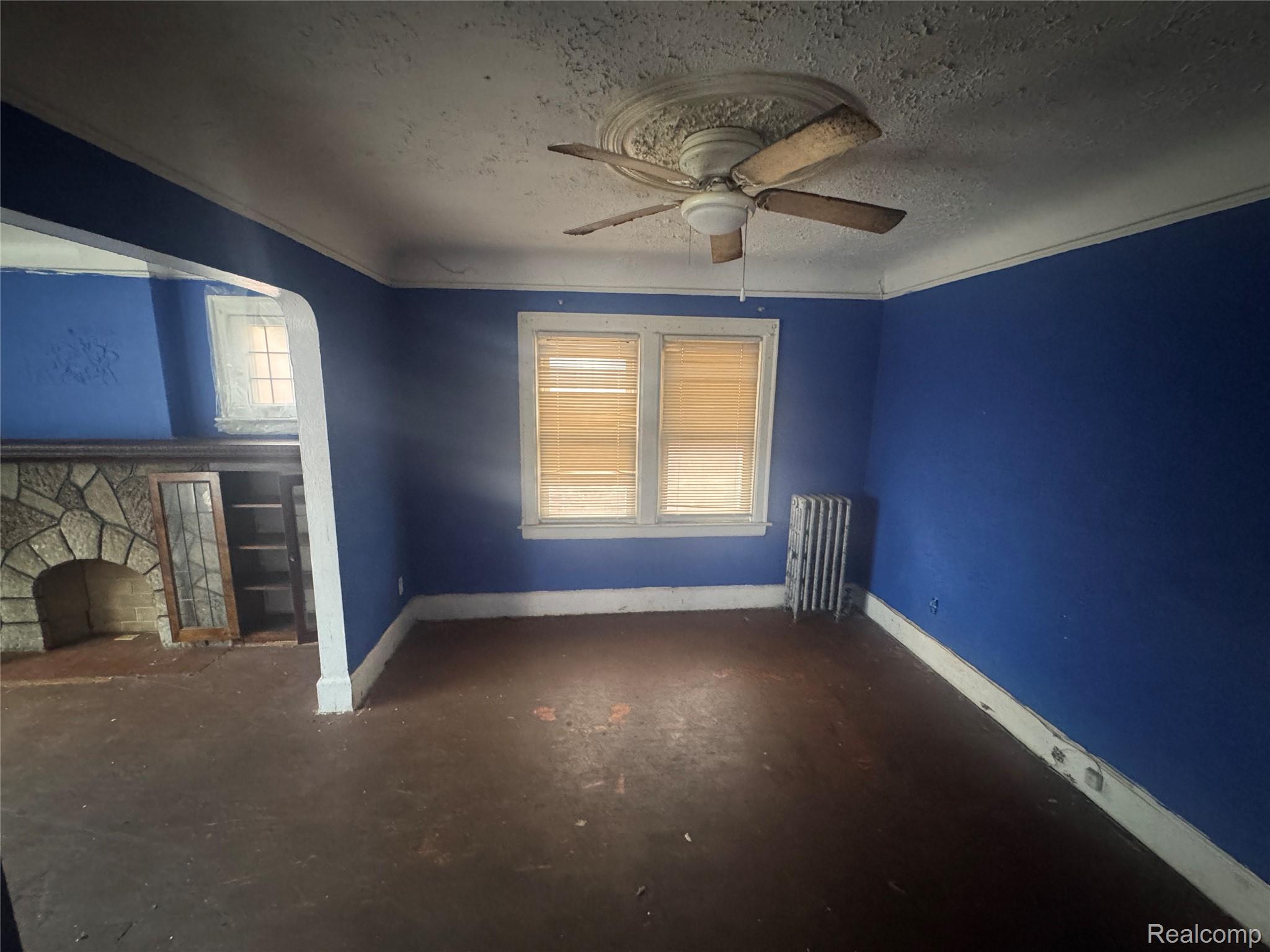 15416 Snowden Street Property Photo 13
