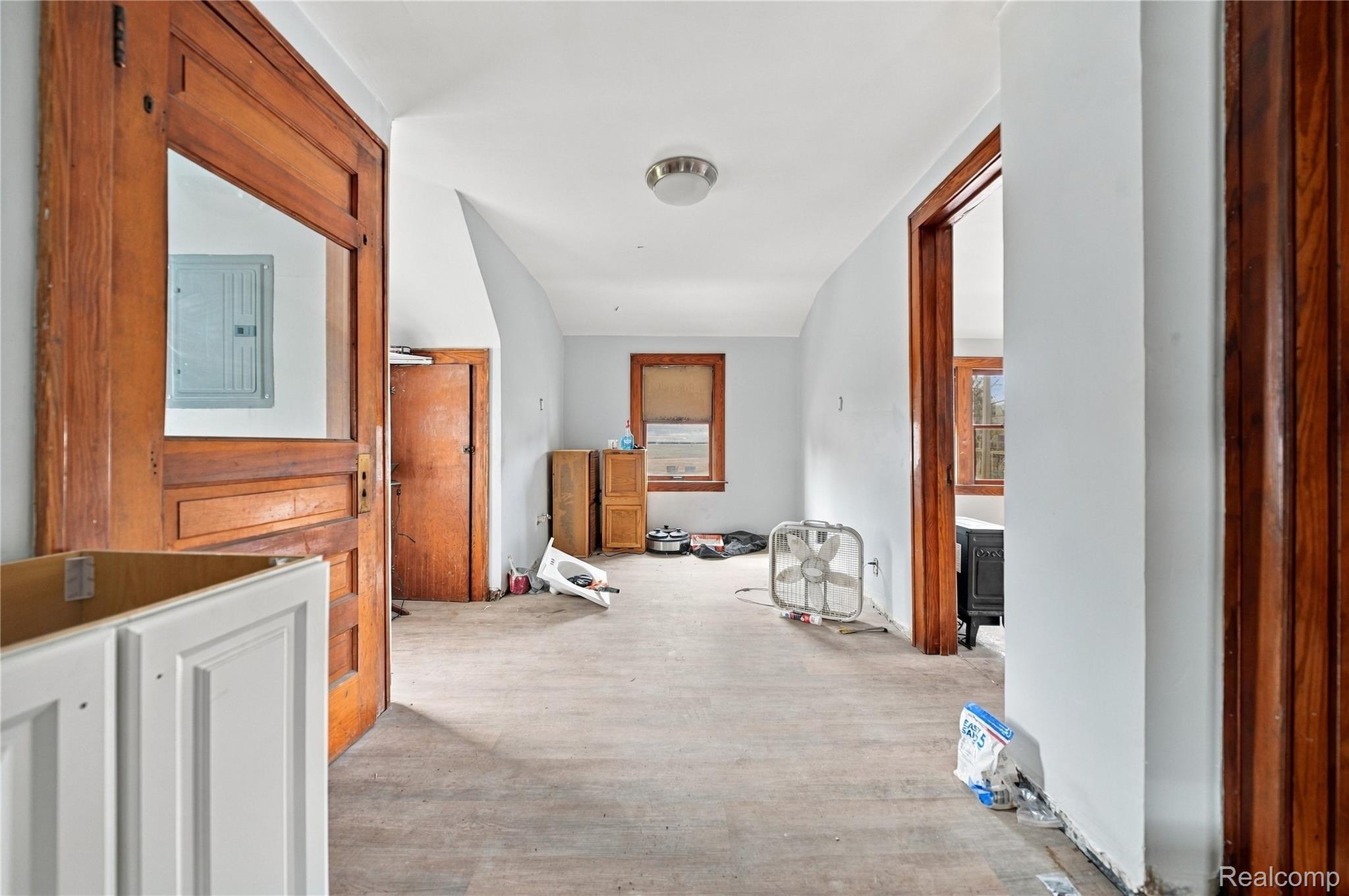 7387 Wheeler Street Property Photo 3