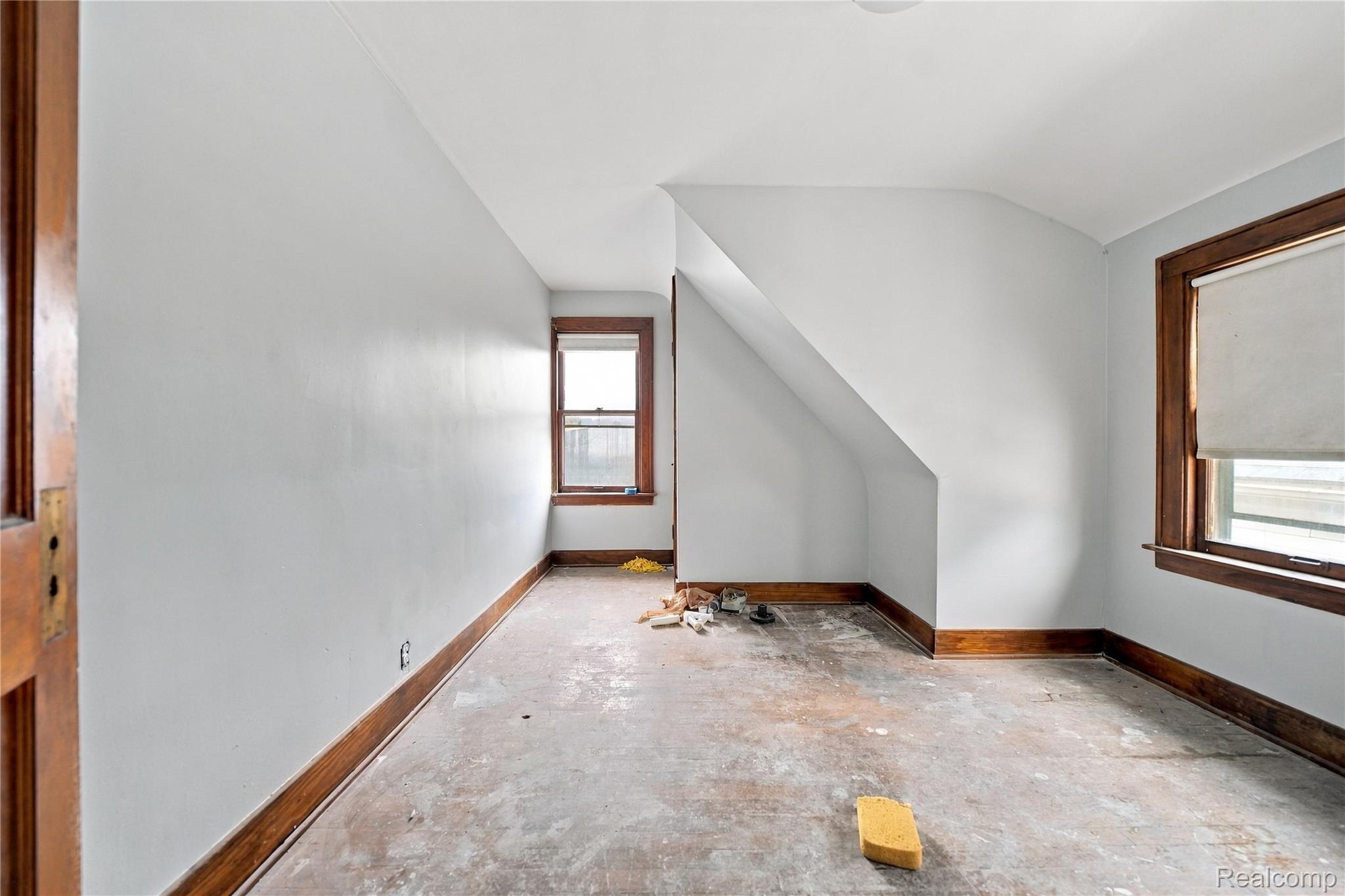7387 Wheeler Street Property Photo 4