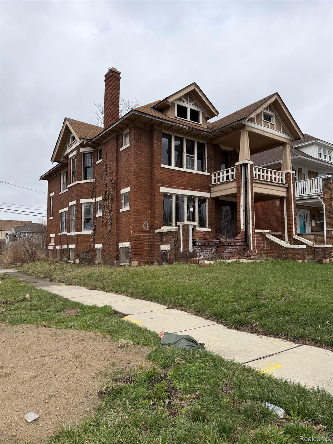 8788 Dexter Avenue Property Photo 2