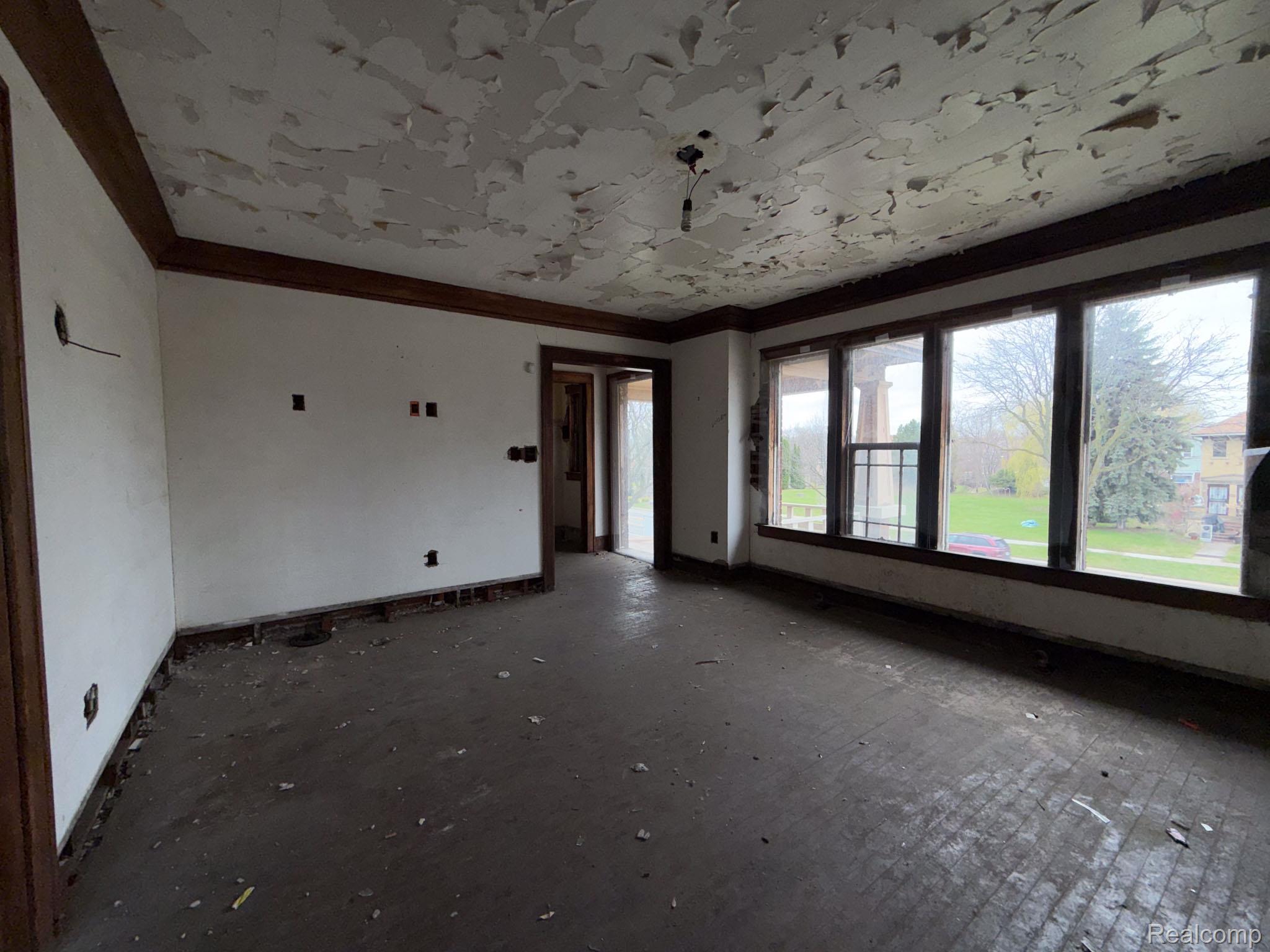 8788 Dexter Avenue Property Photo 12