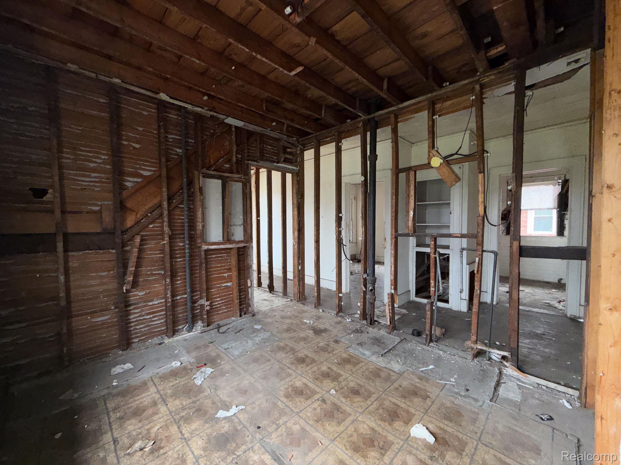 8788 Dexter Avenue Property Photo 15