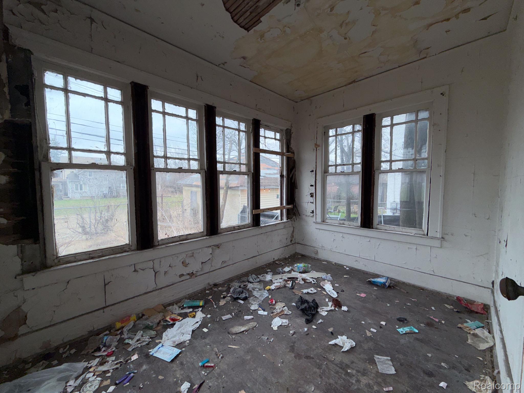 8788 Dexter Avenue Property Photo 18