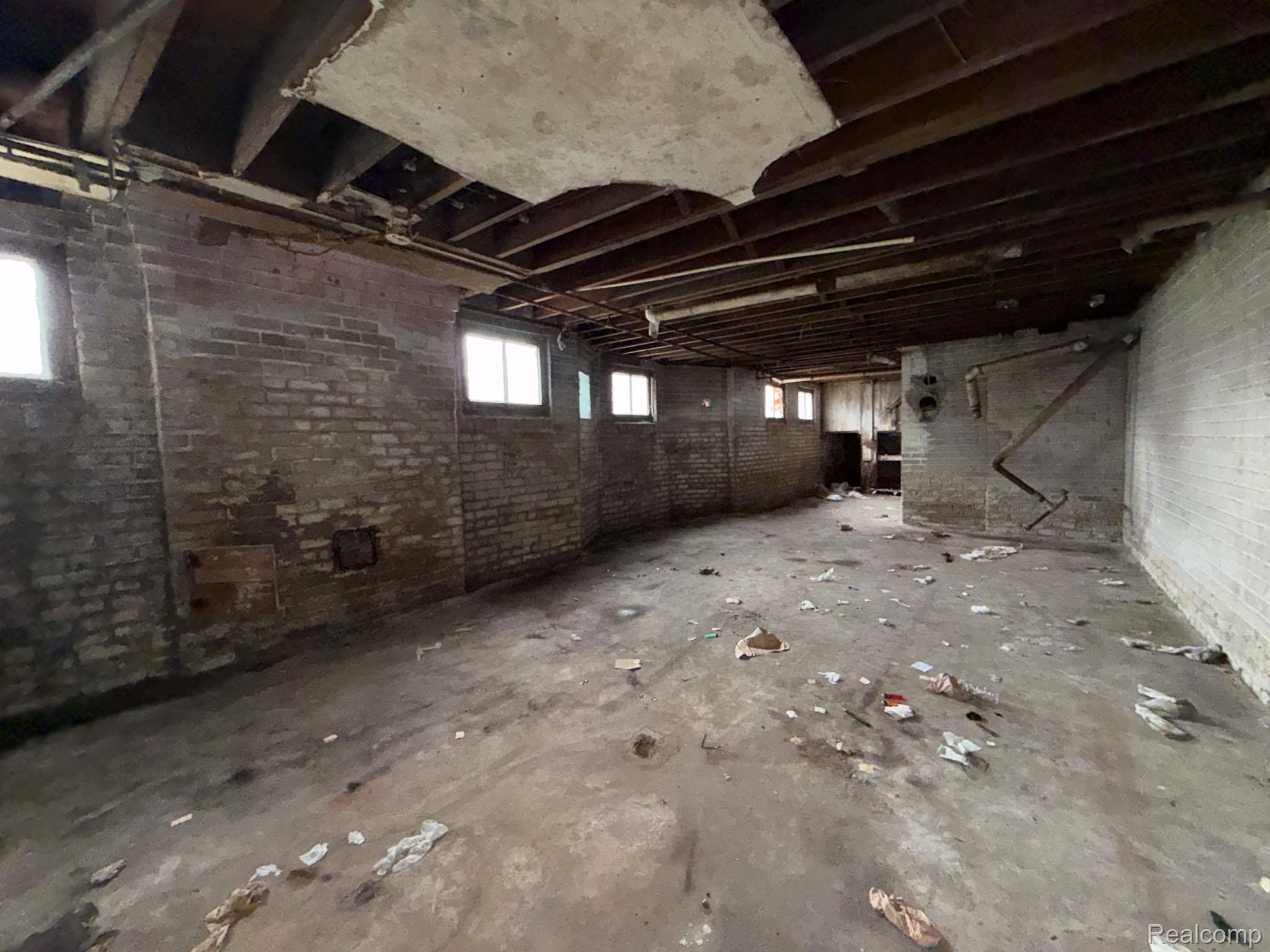 8788 Dexter Avenue Property Photo 32