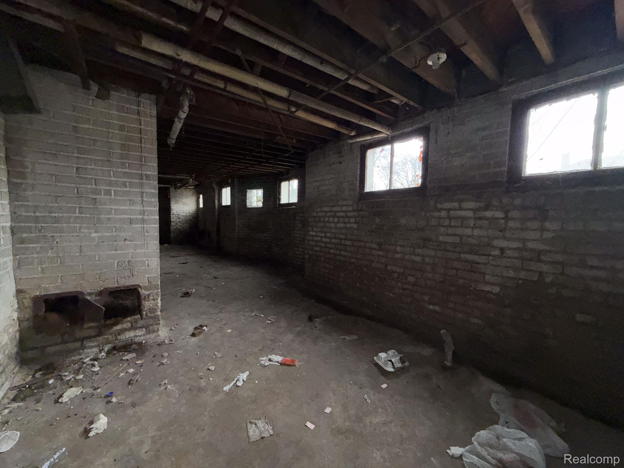 8788 Dexter Avenue Property Photo 34