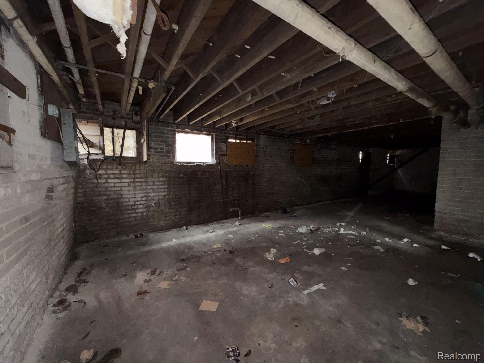 8788 Dexter Avenue Property Photo 37