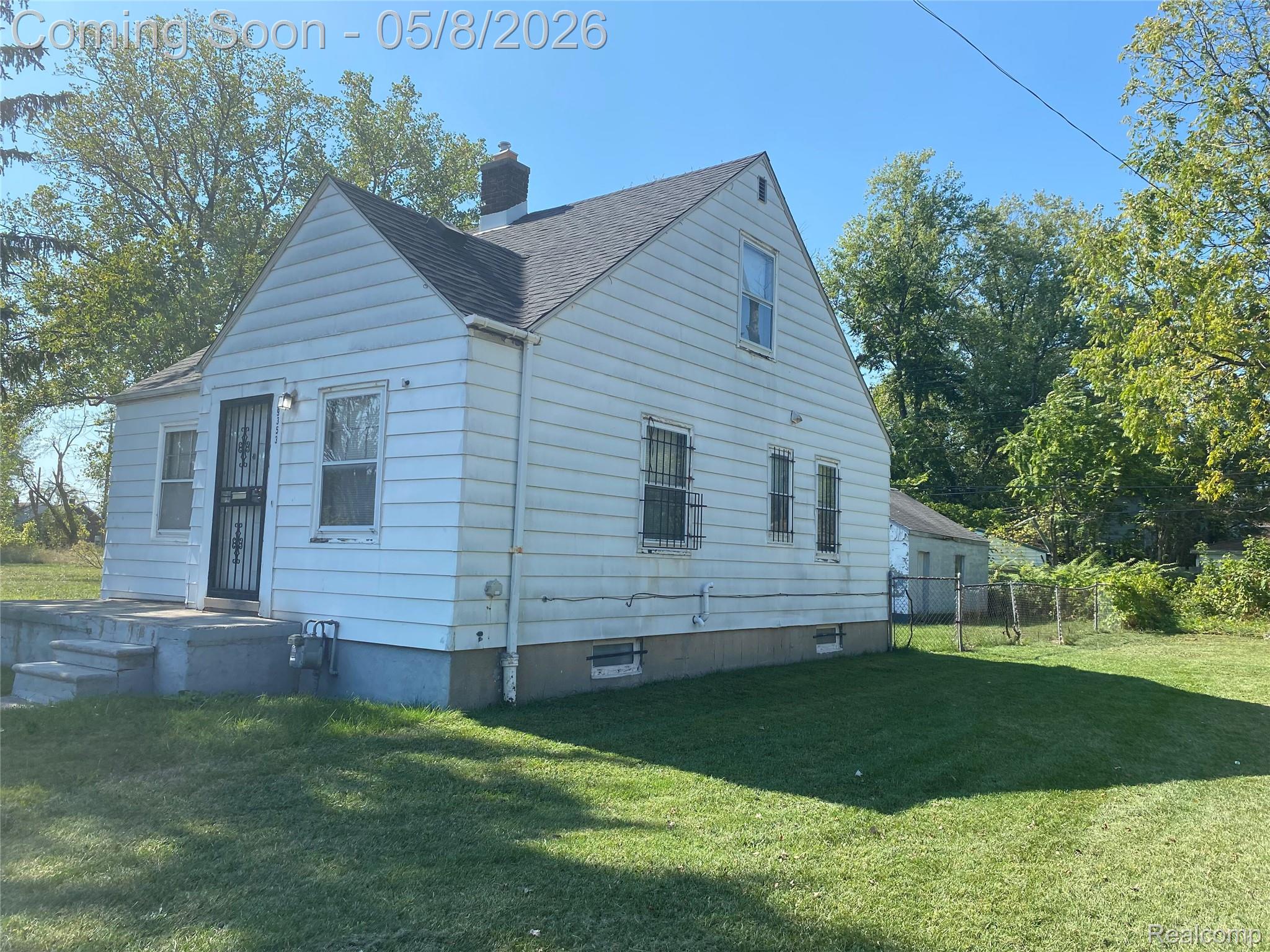 19353 Runyon Street Property Photo 2