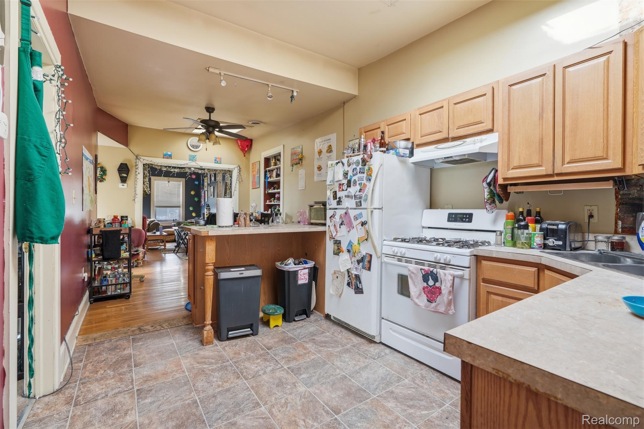 2538 Michigan Avenue Property Photo 9