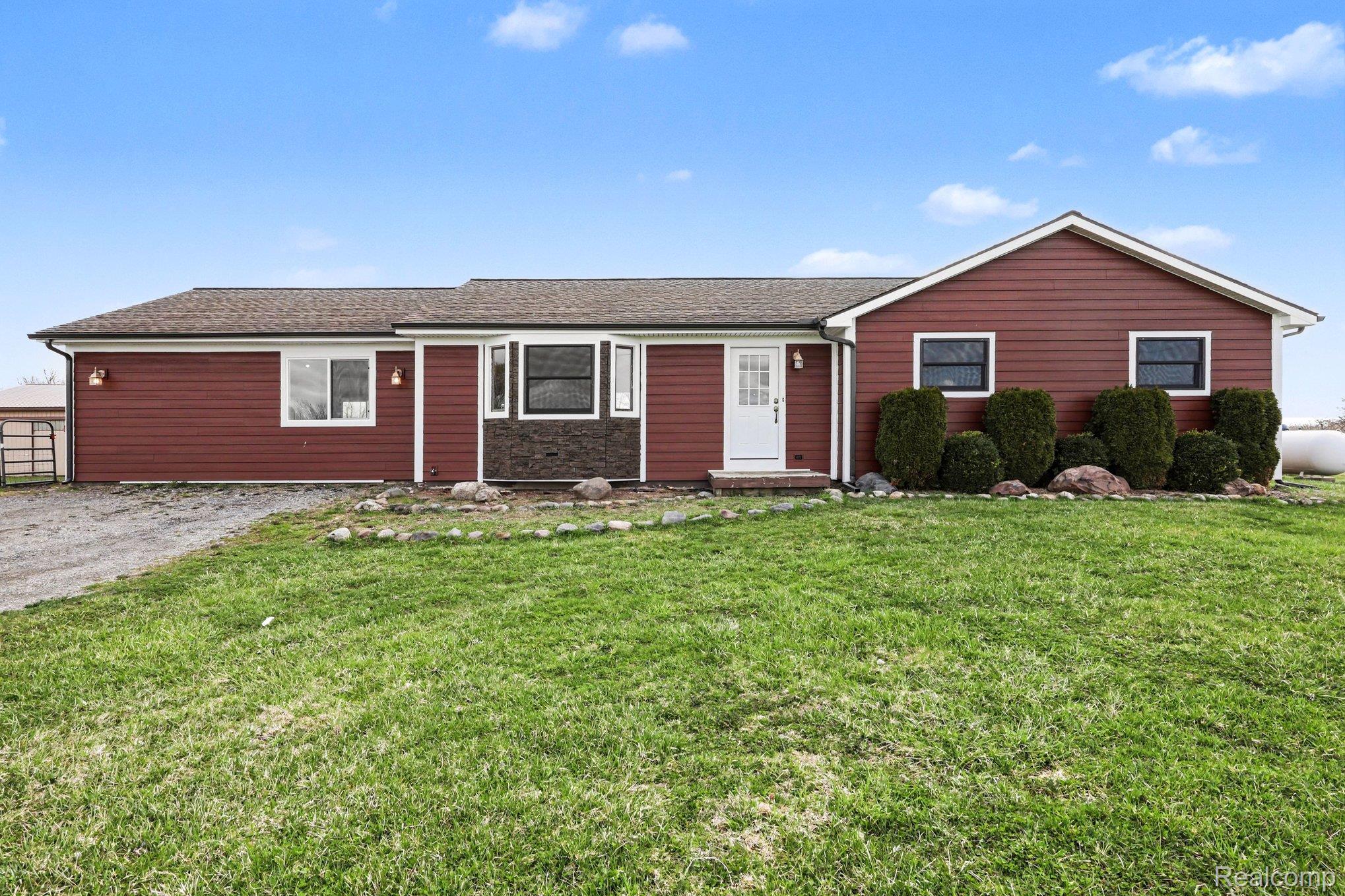 4624 Breen Road Property Photo 1