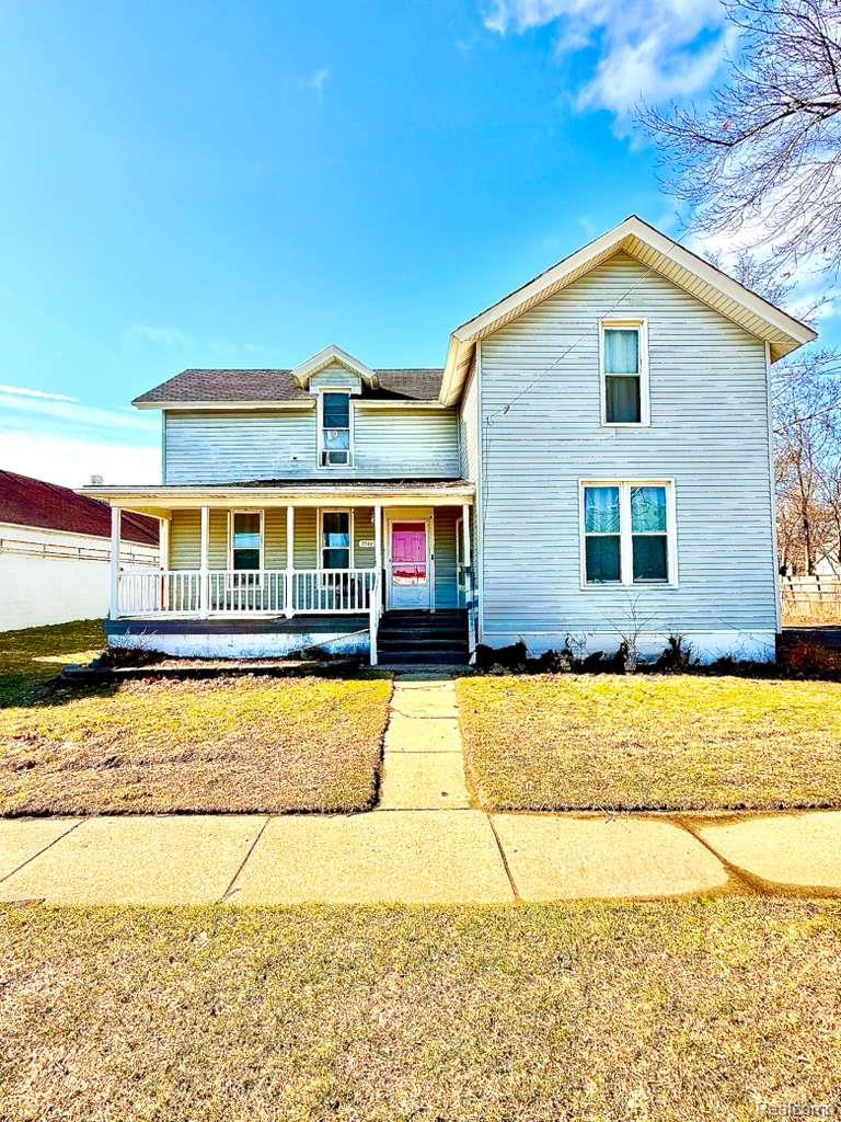 35449 Clinton Street Property Photo 1