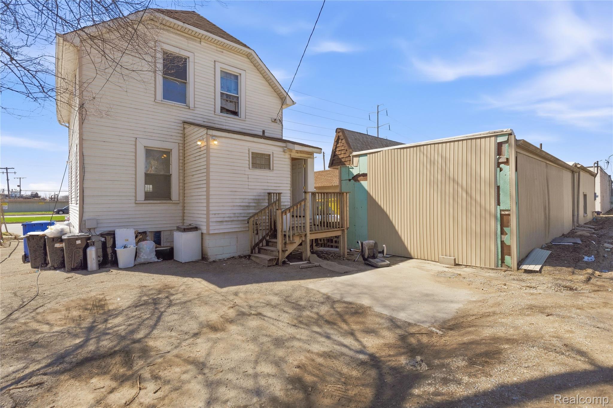 11429 E 8 Mile Road Property Photo 21