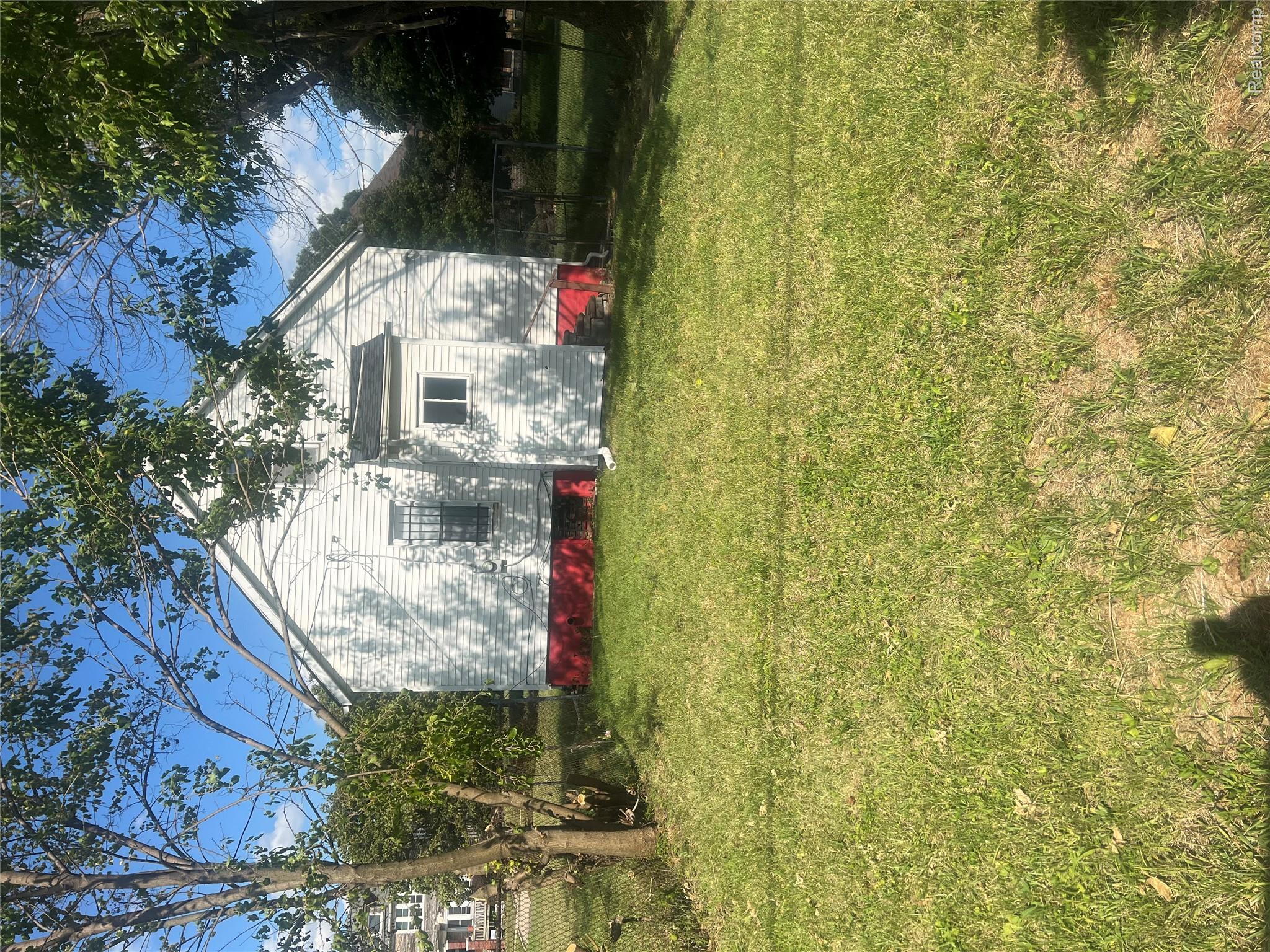 6147 Sheridan Street Property Photo 16