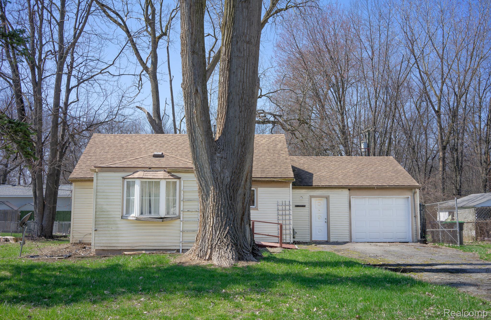 14088 Fellrath Street Property Photo 1