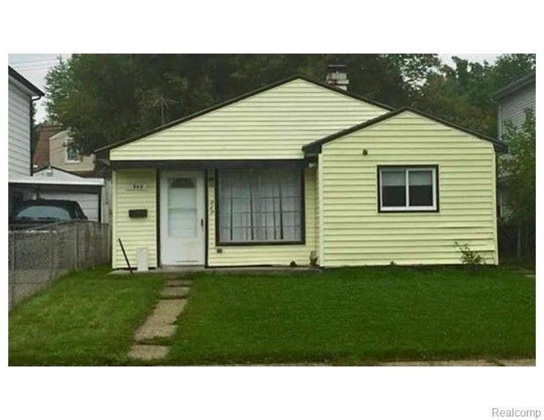 949 Kettering Avenue Property Photo 1
