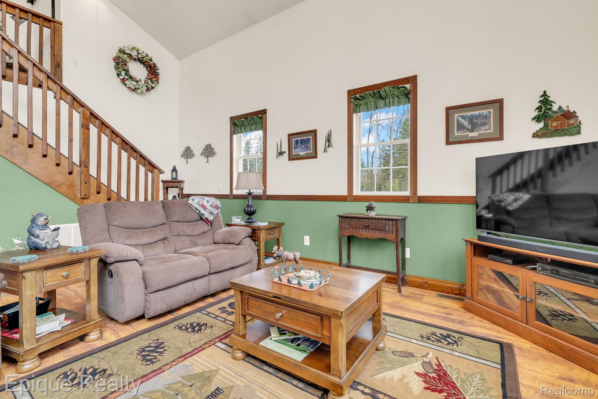 3247 Comanche Trail Property Photo 16