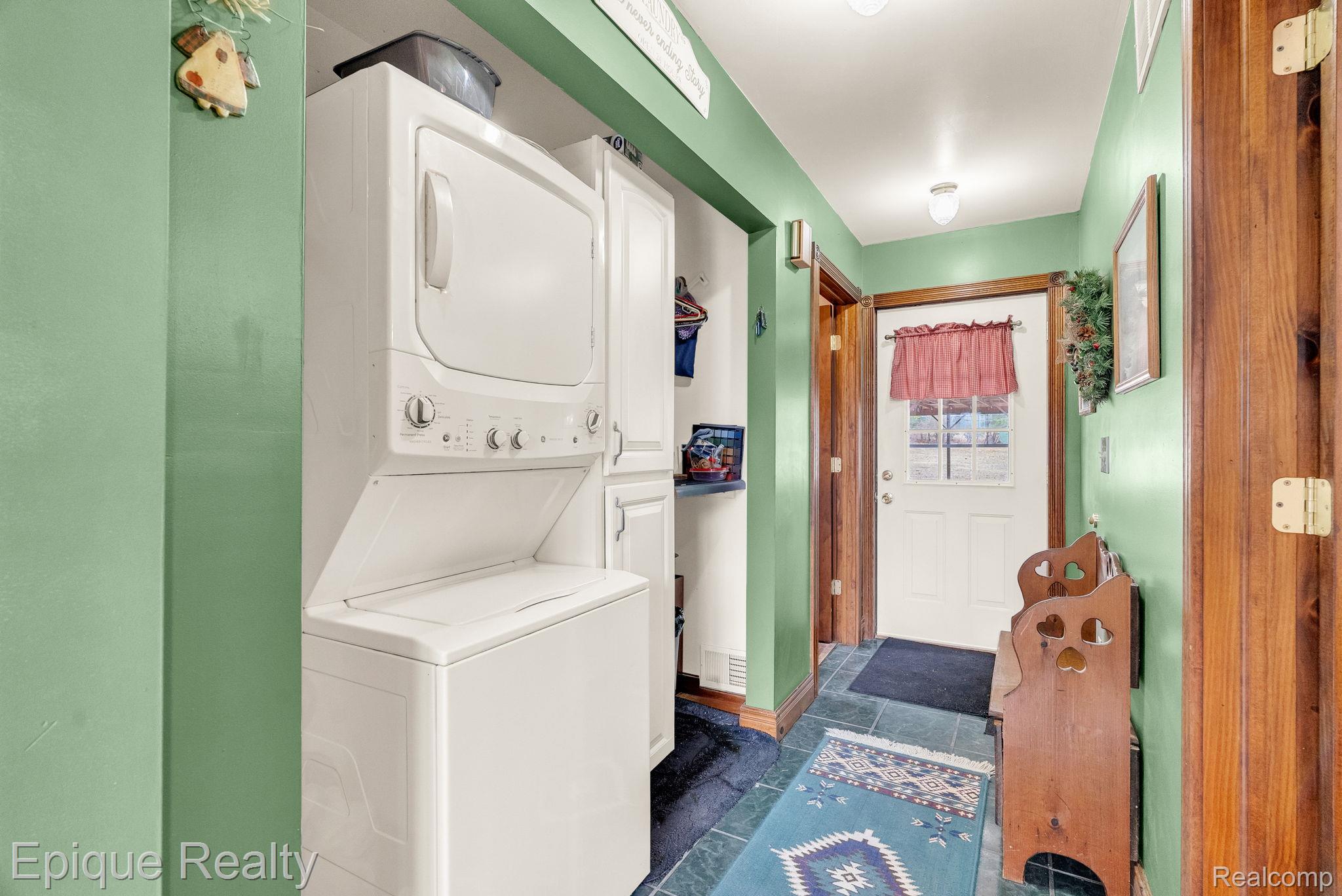 3247 Comanche Trail Property Photo 33