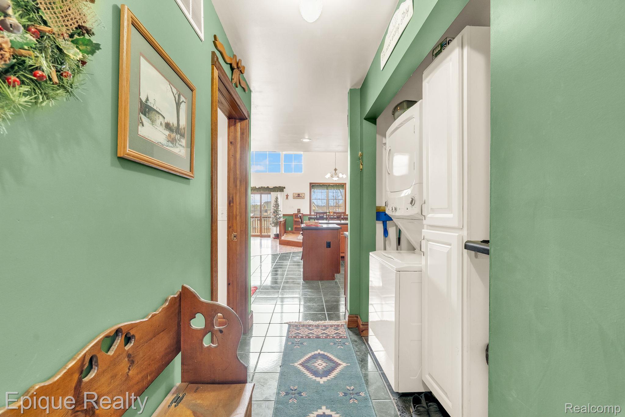 3247 Comanche Trail Property Photo 34