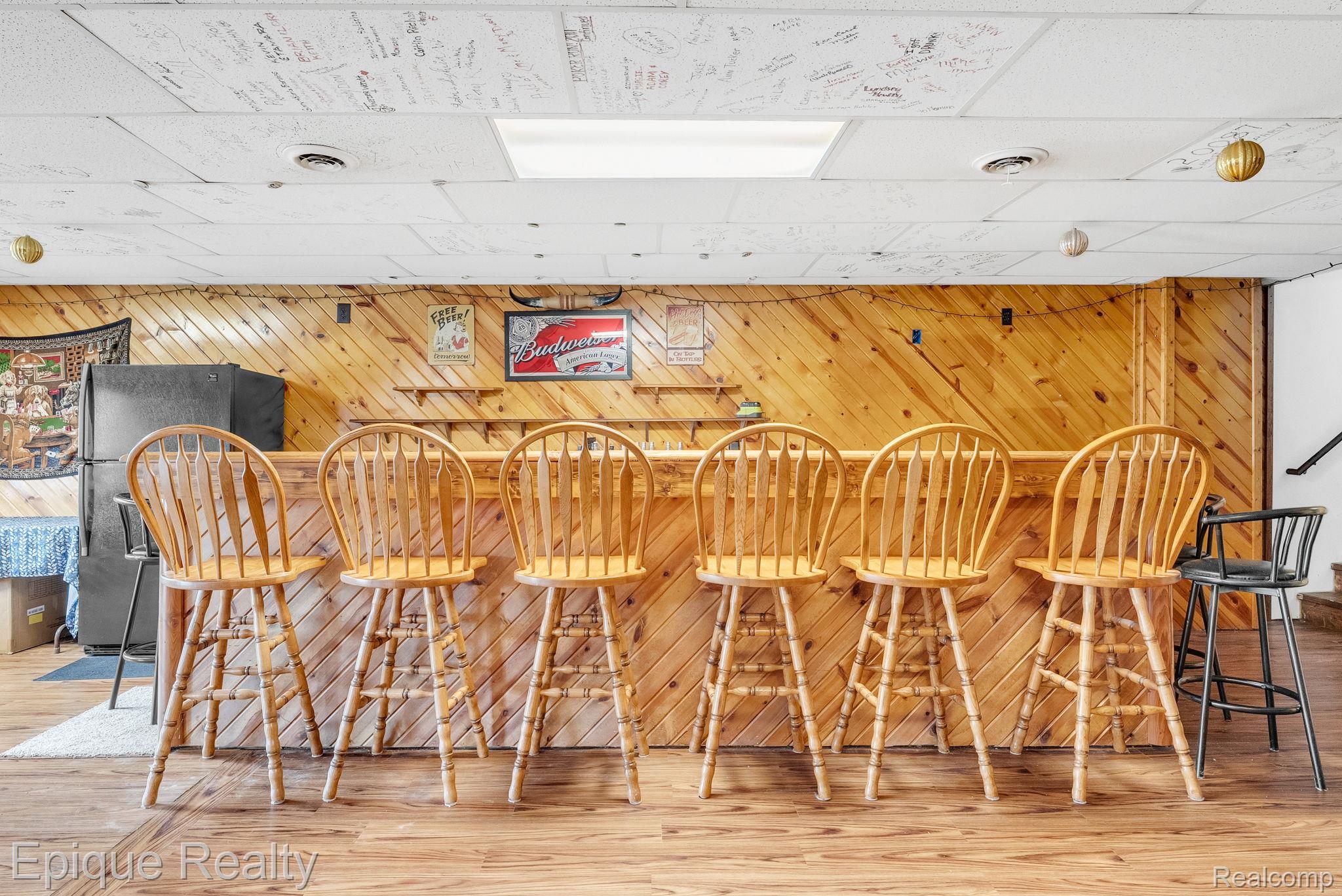 3247 Comanche Trail Property Photo 47