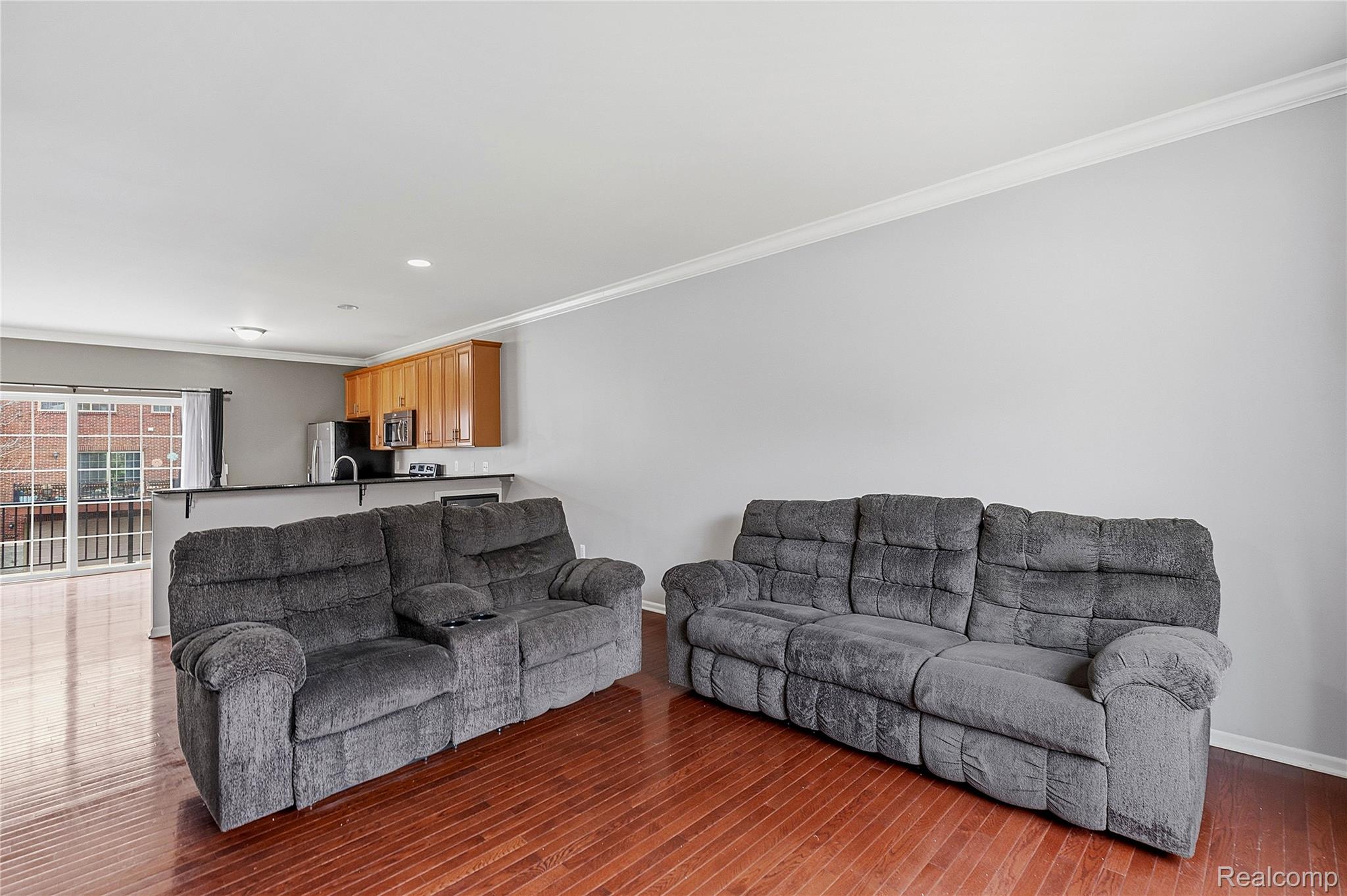 53106 Celtic Drive Property Photo 4