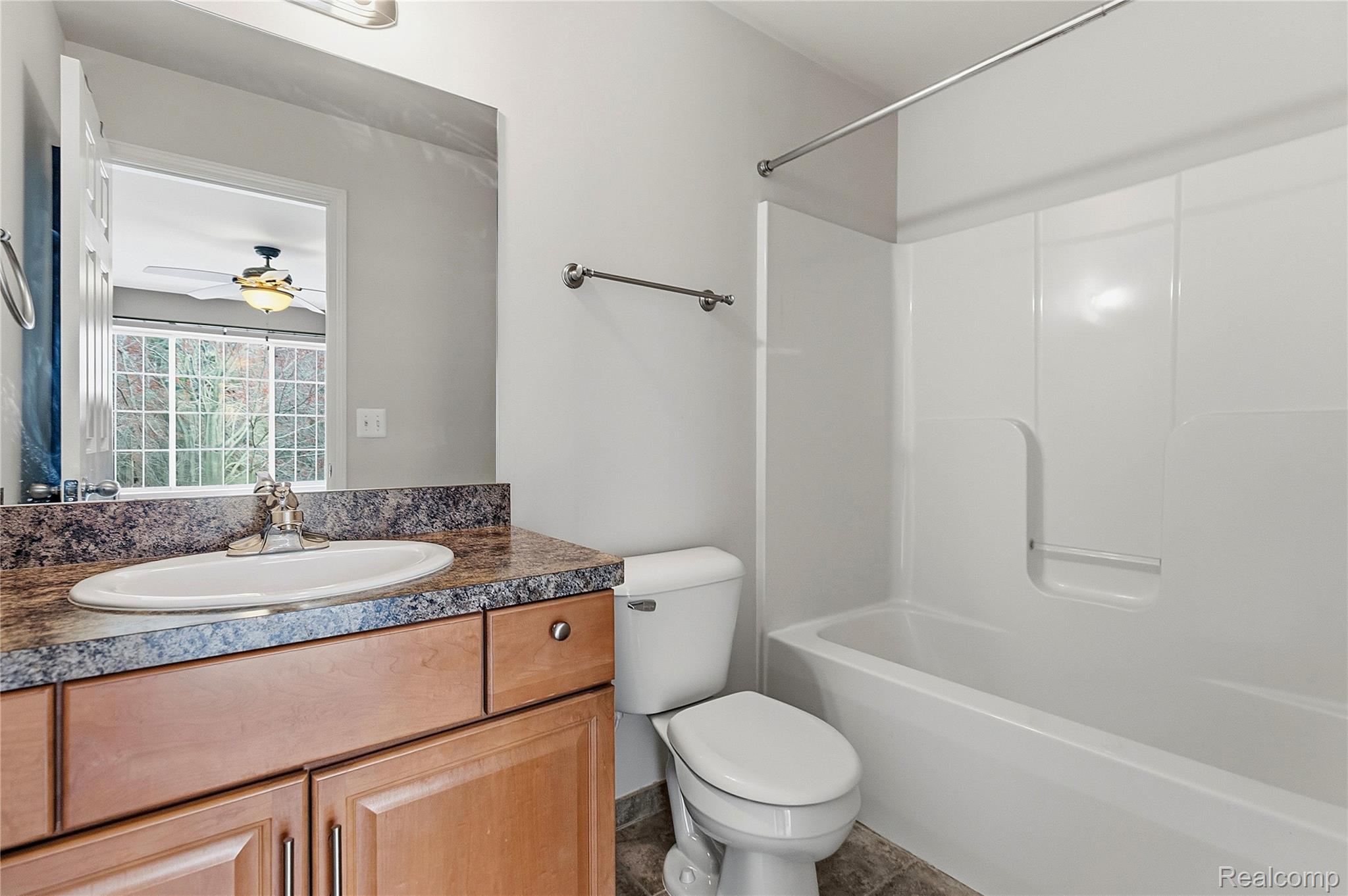 53106 Celtic Drive Property Photo 20