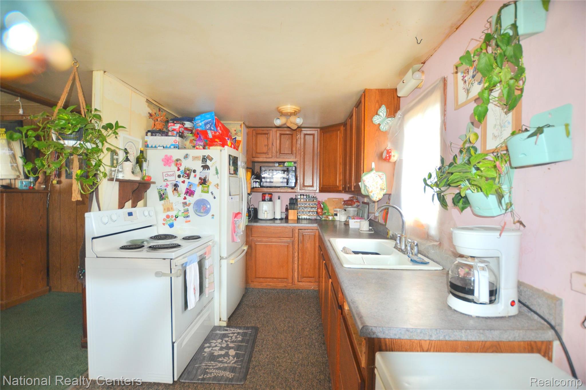 3088 7 Mile Road Property Photo 8