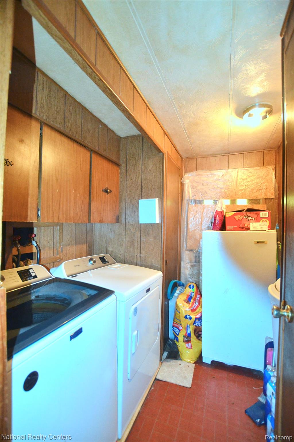 3088 7 Mile Road Property Photo 9