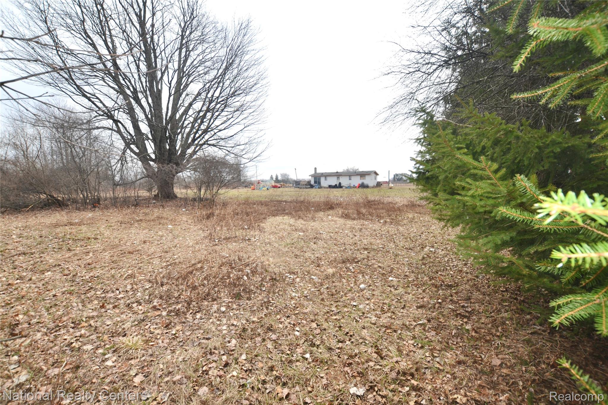 3088 7 Mile Road Property Photo 24