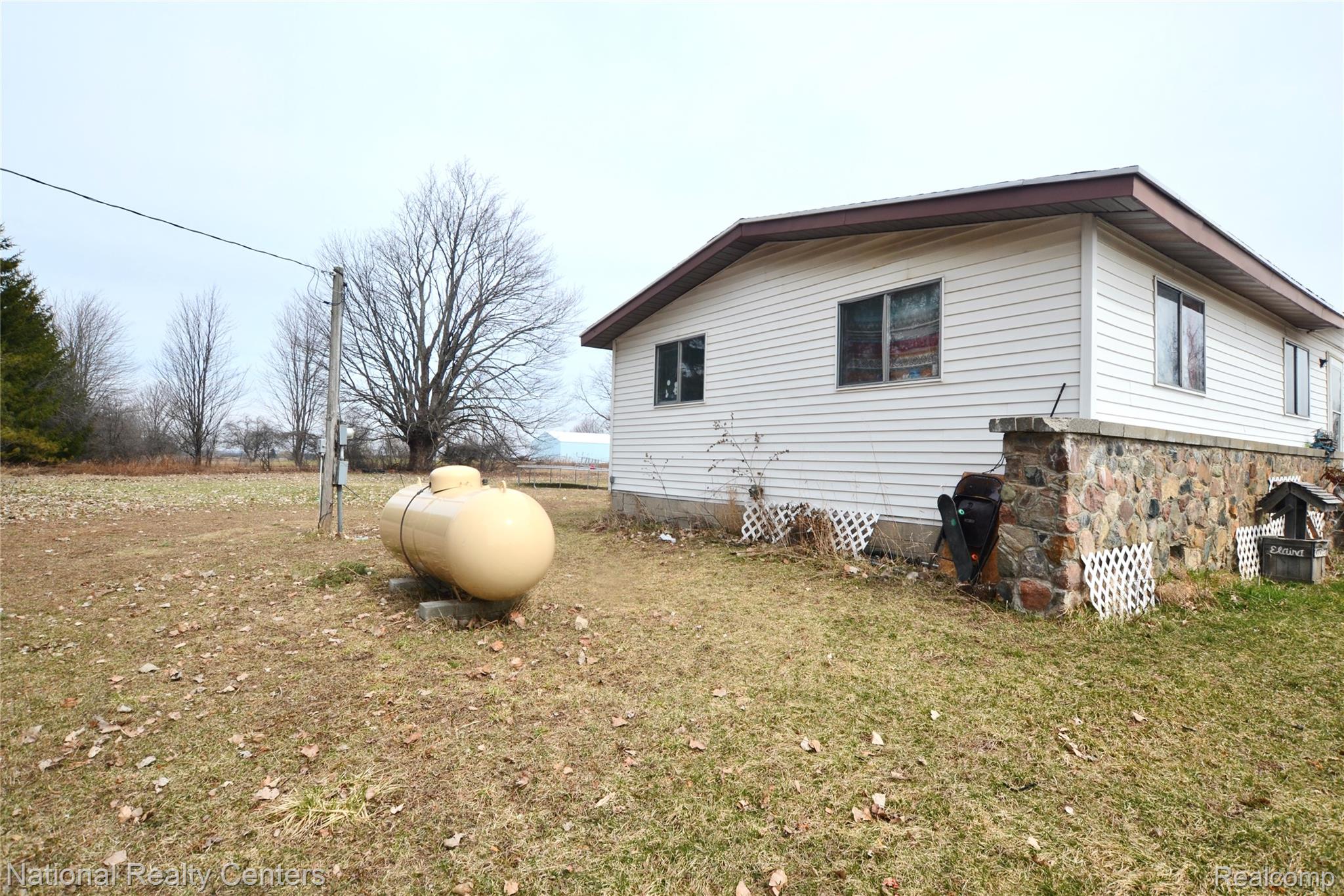3088 7 Mile Road Property Photo 25