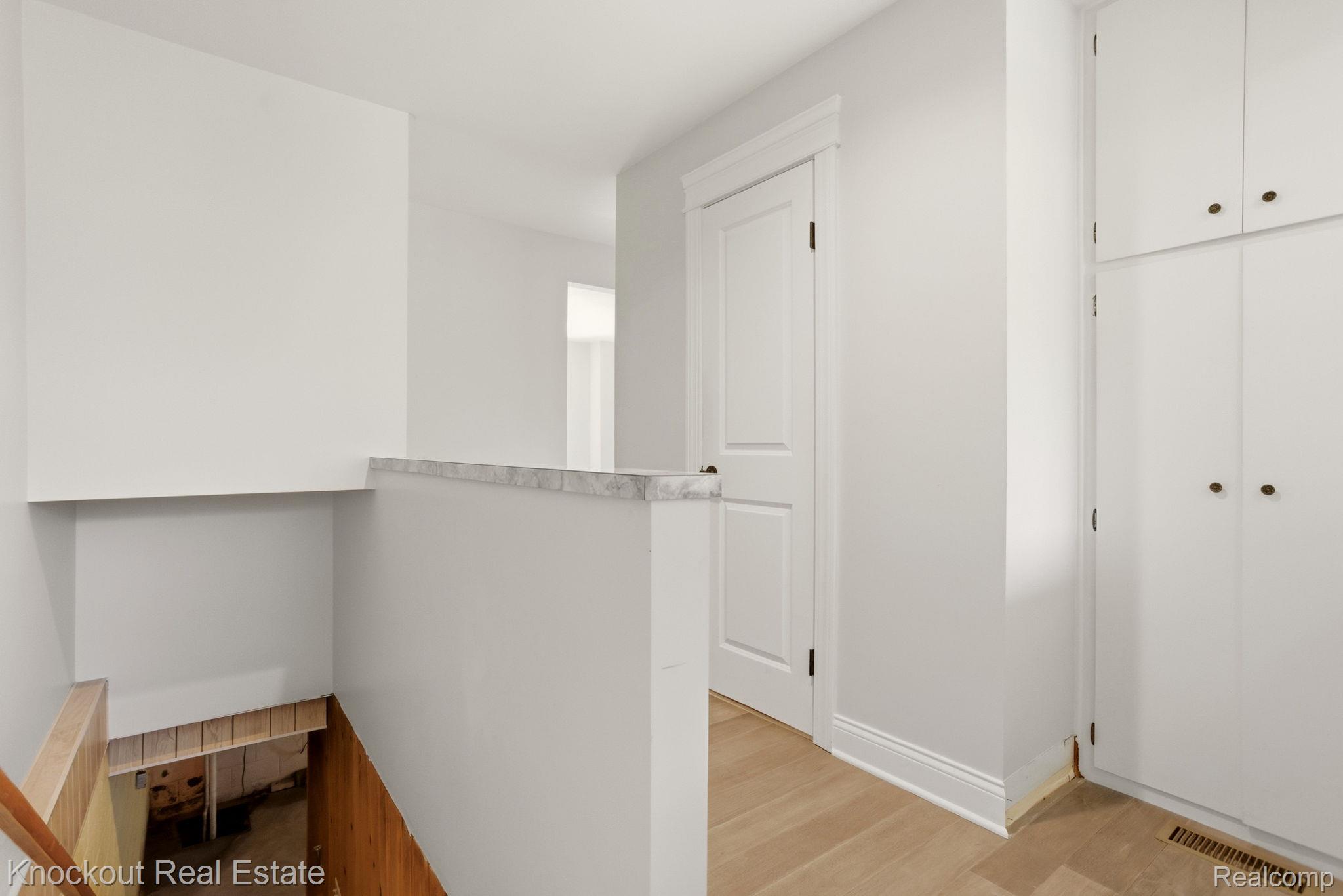 9239 Lange Road Property Photo 35