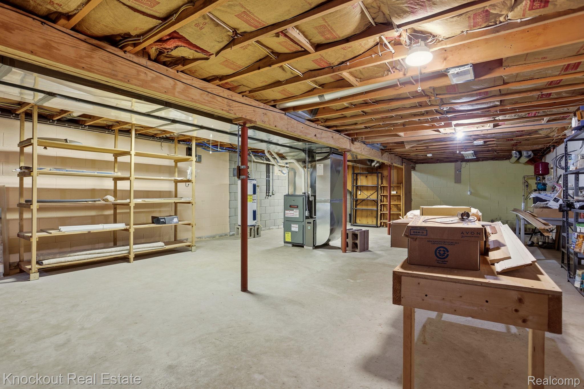 9239 Lange Road Property Photo 38