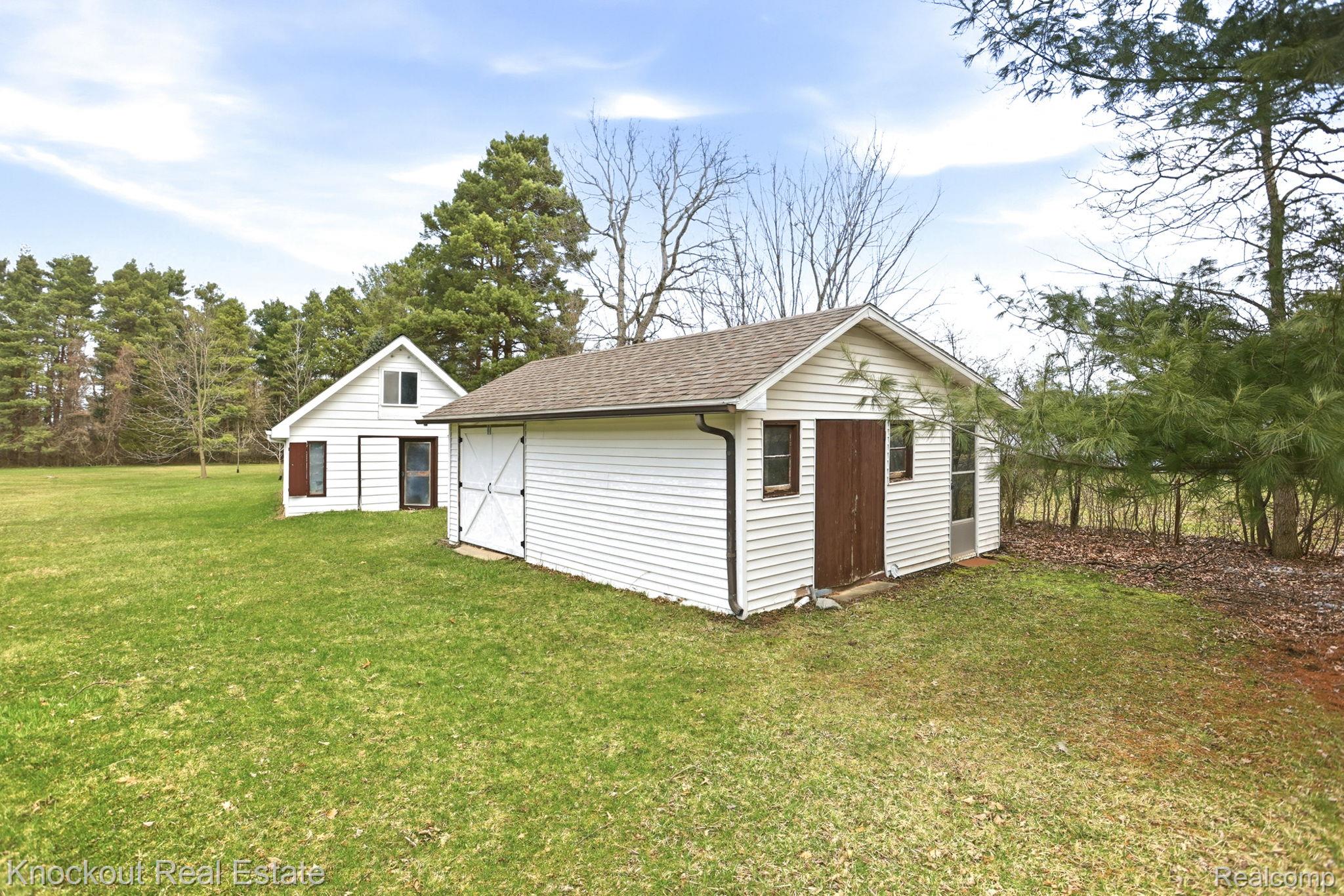 9239 Lange Road Property Photo 50