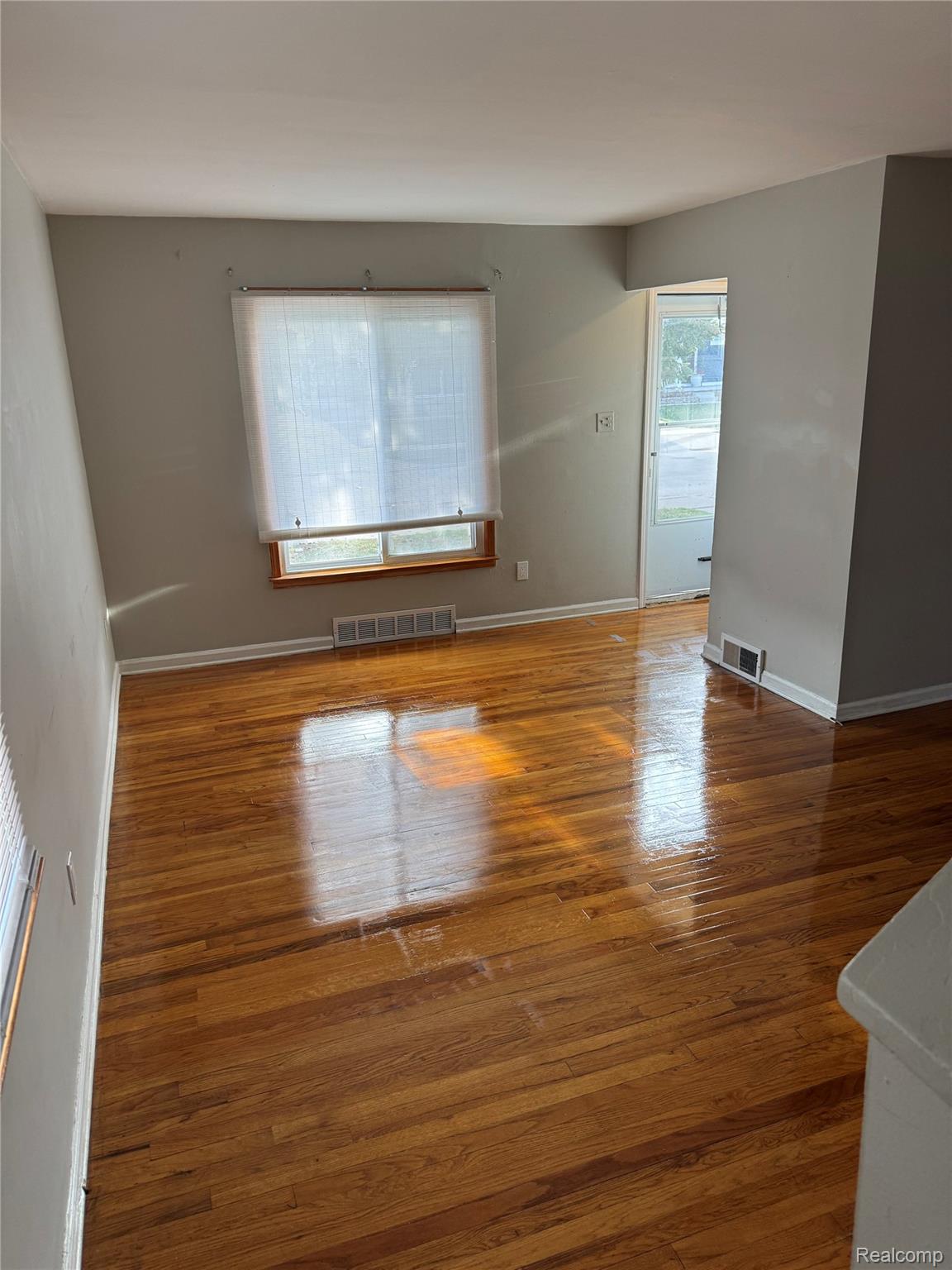 1818 N Center Street Property Photo 3