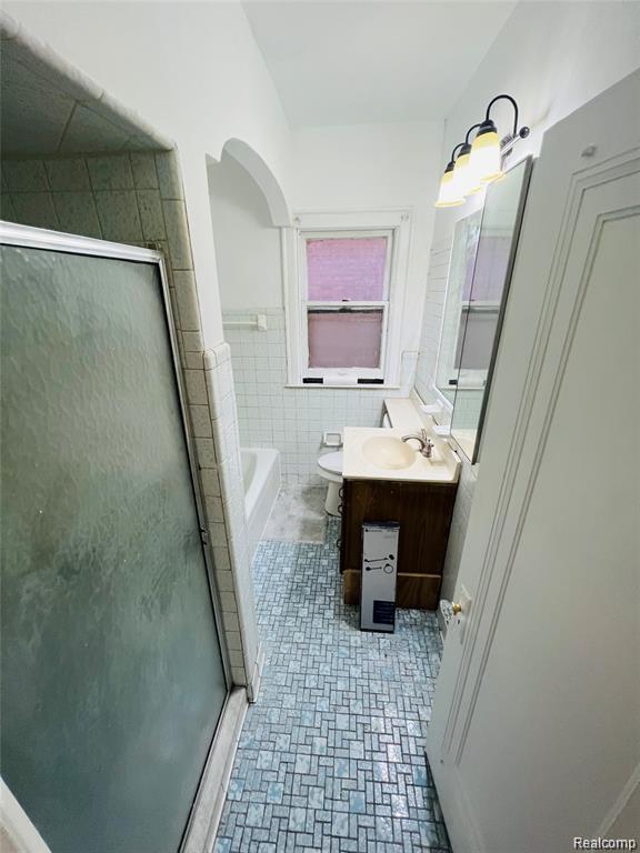 2919 Fullerton Street Property Photo 10