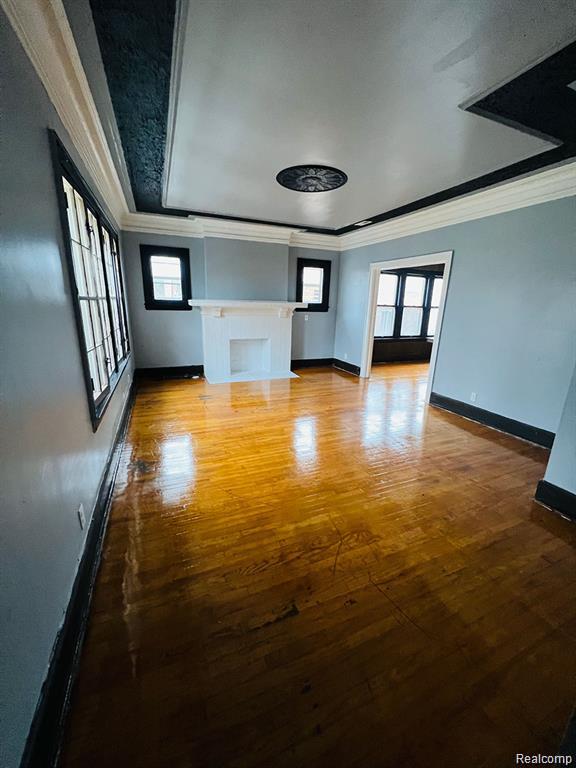 2919 Fullerton Street Property Photo 15