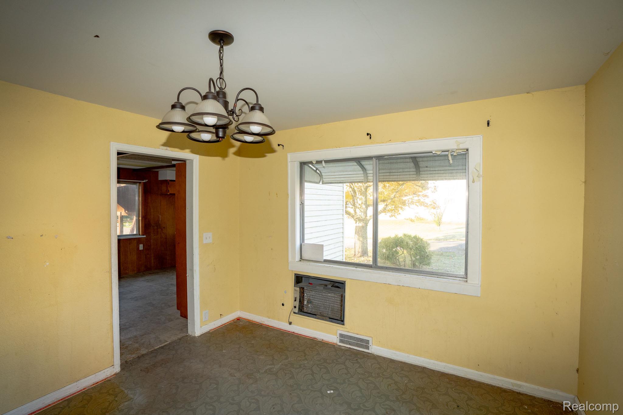 200 North Street Property Photo 7