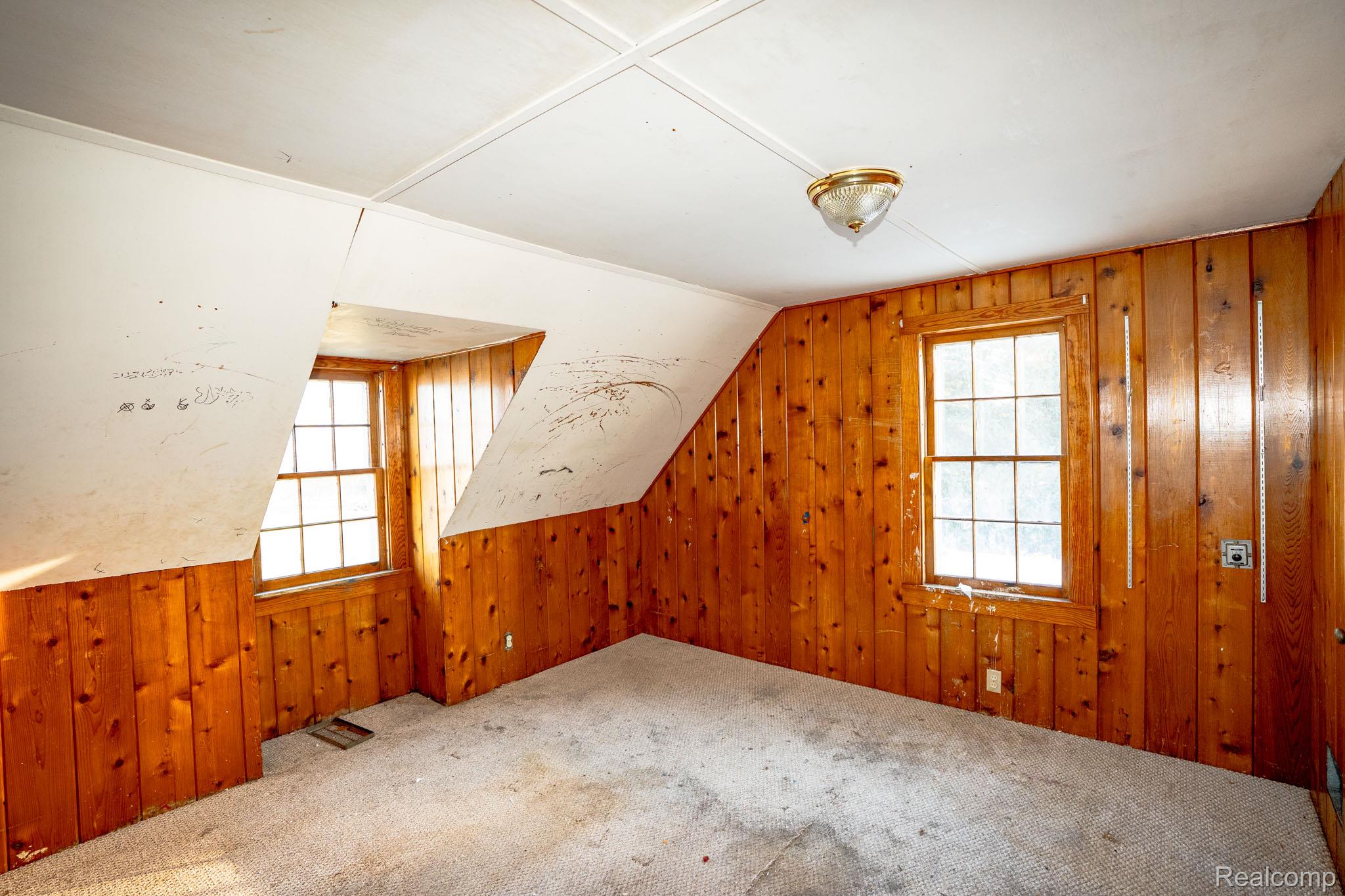 200 North Street Property Photo 17